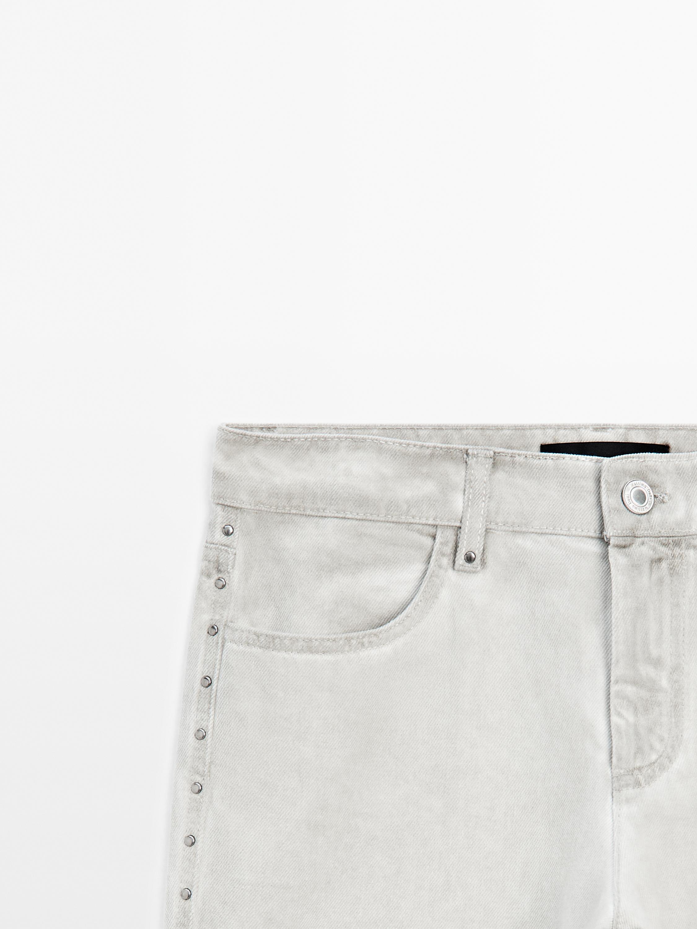 Straight-leg trousers with studs