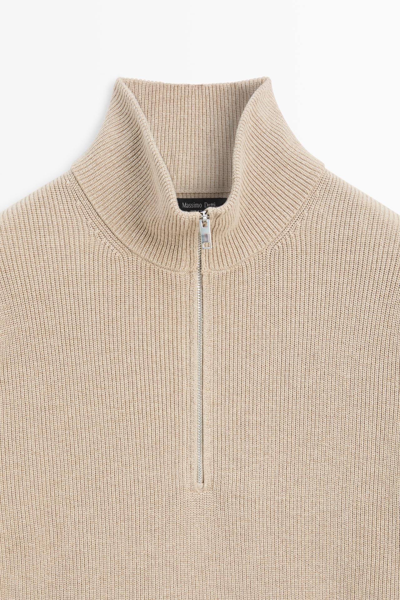 100% cotton mock neck knit sweater — BEIGE