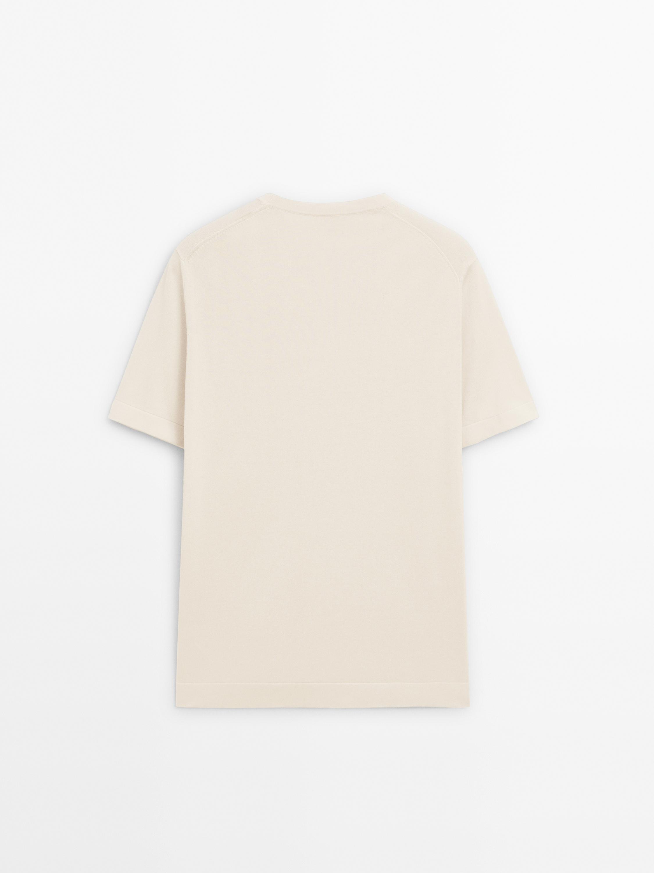 100% cotton short sleeve knit T-shirt · Cream, Navy Blue