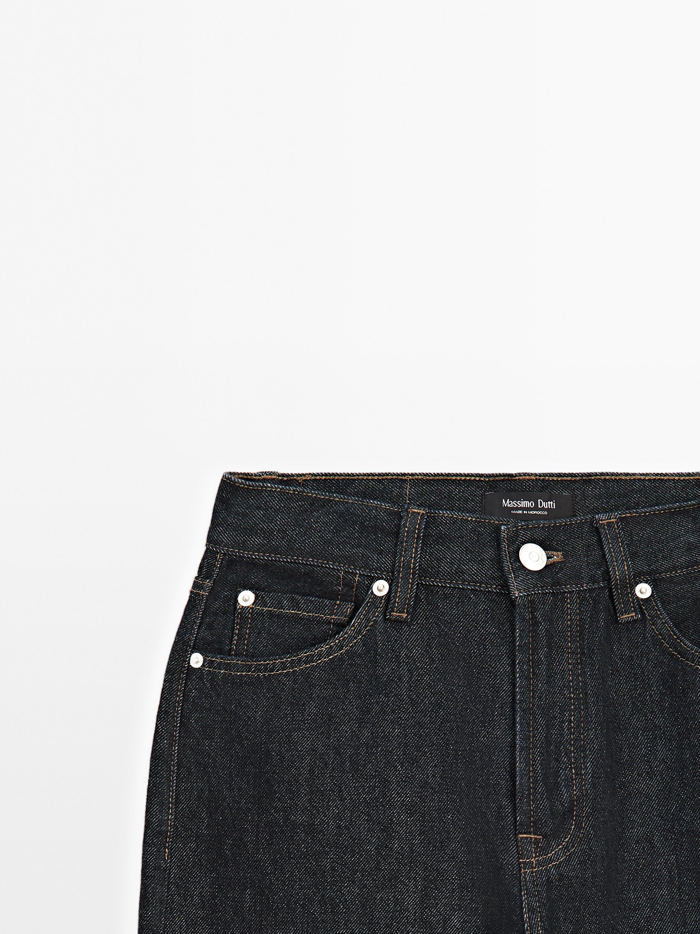 Straight-leg high-waist jeans