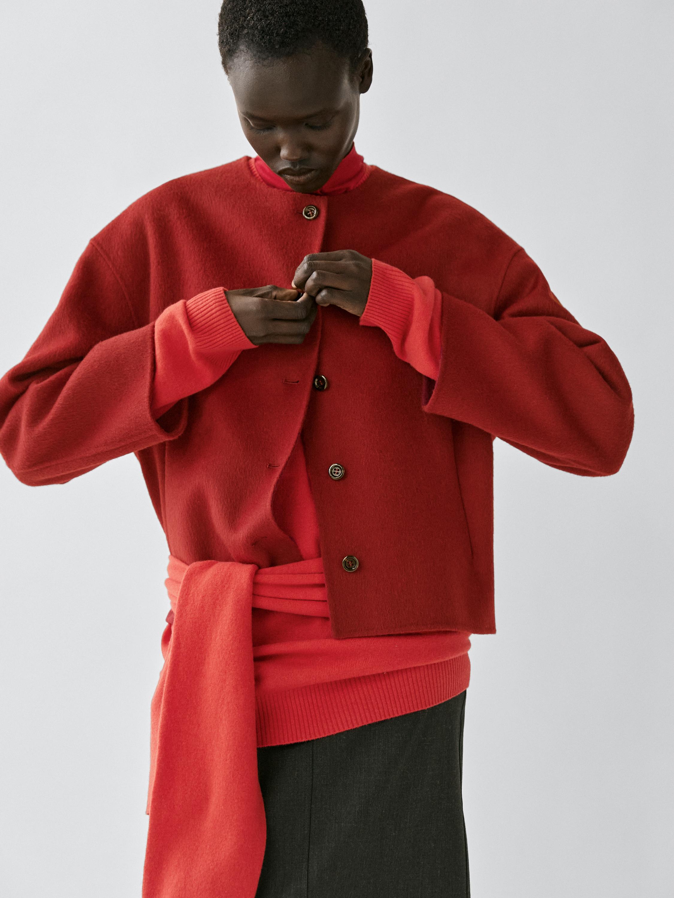 Wool blend jacket with seams — RED