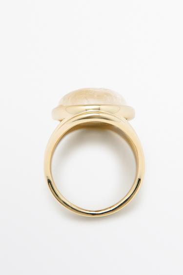 Oval Quartz Ring — GOLDEN 2