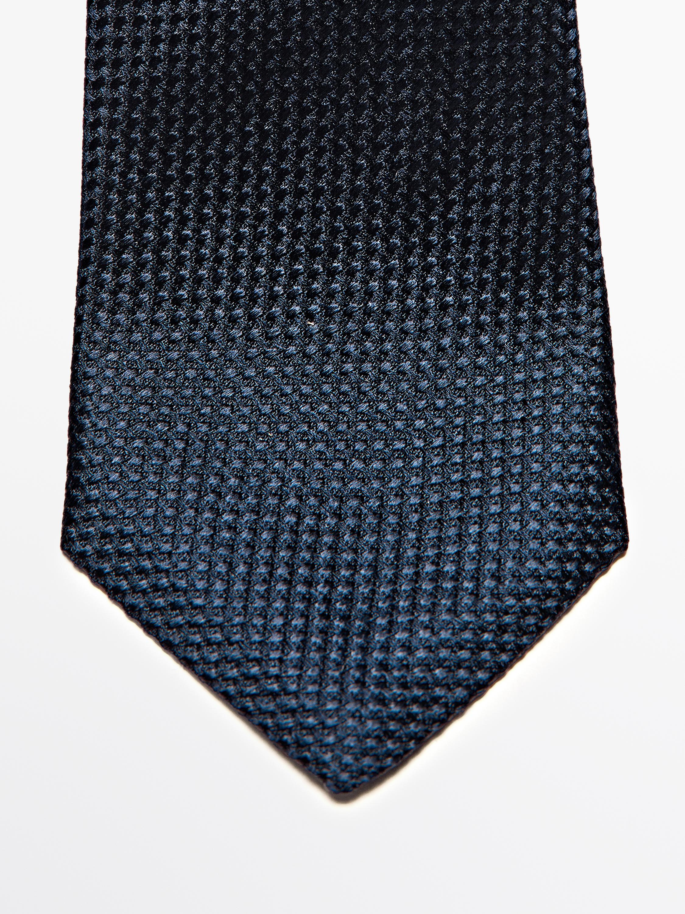 100% mulberry silk tie — NAVY BLUE
