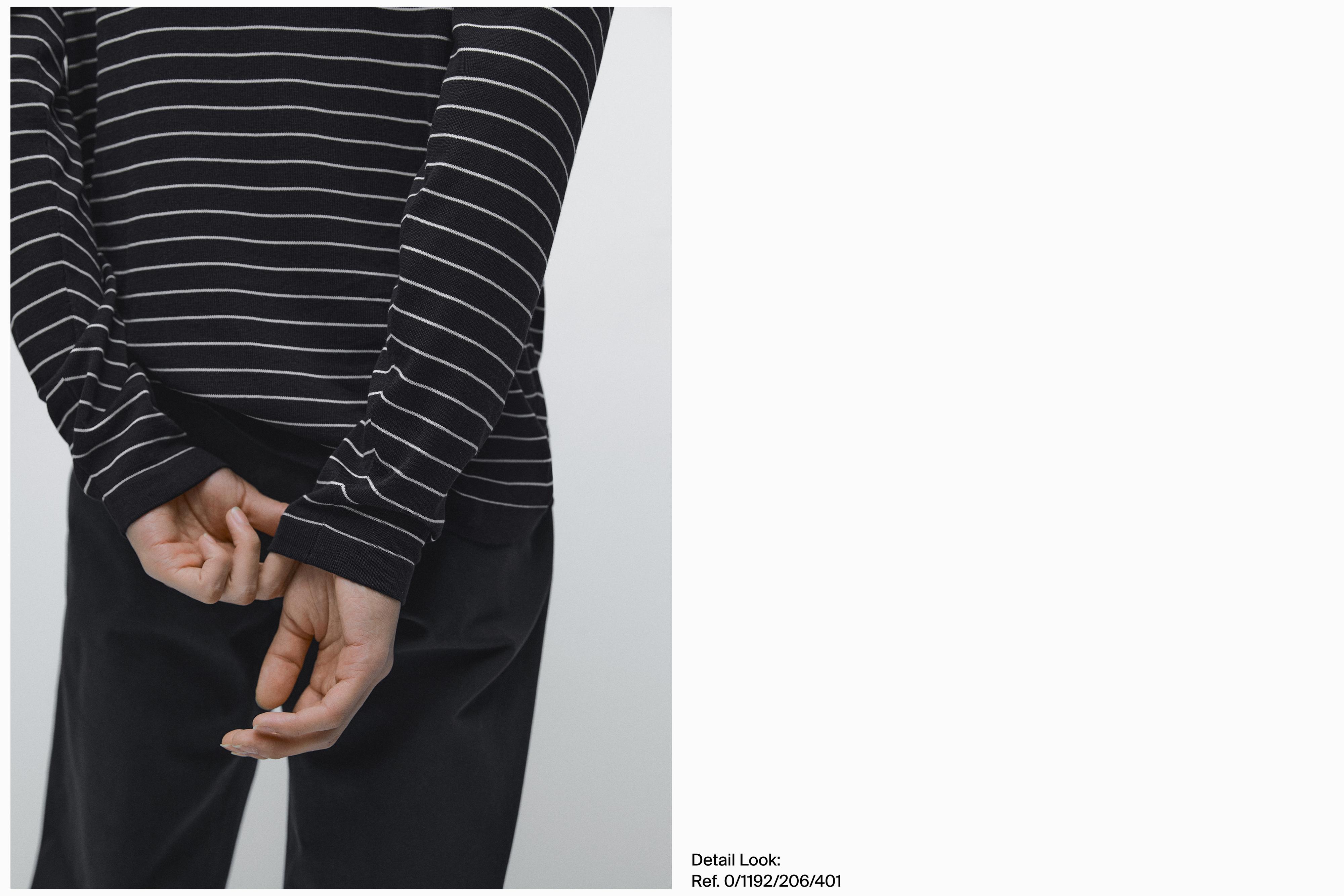 Striped crew neck sweater — NAVY BLUE