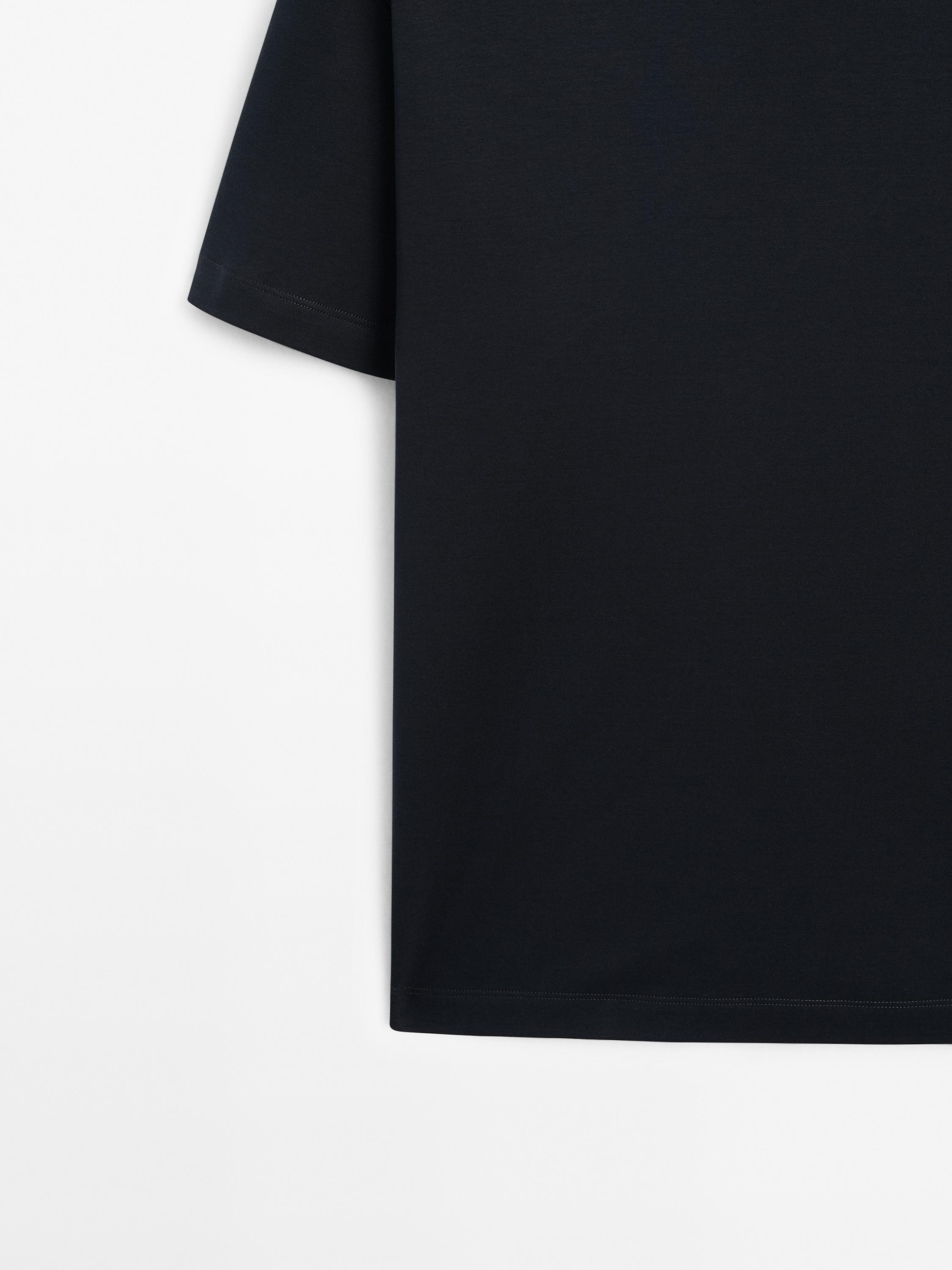 100% cotton medium weight T-shirt