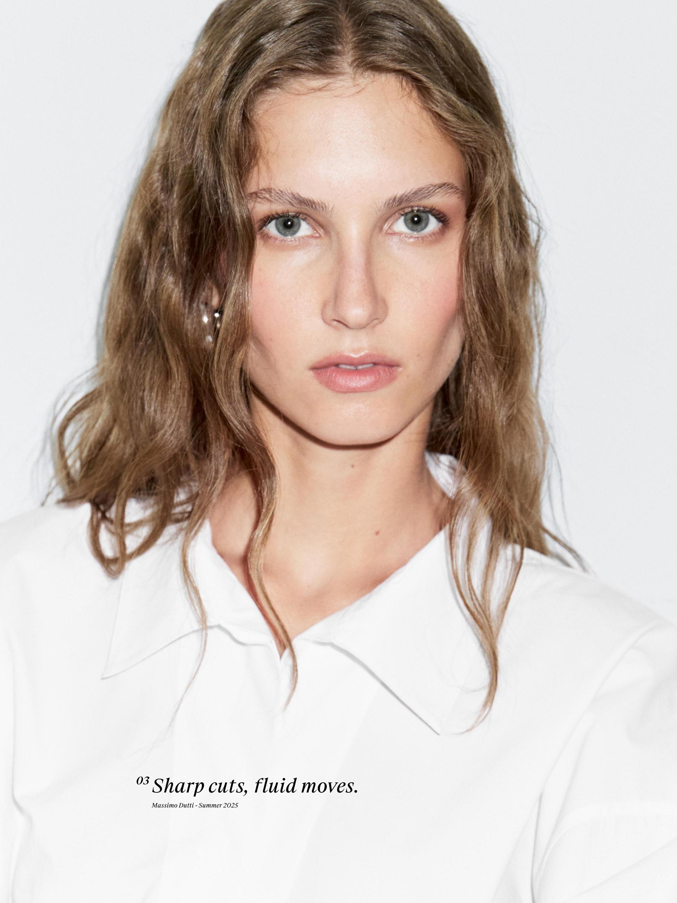 Loose-fitting 100% cotton poplin shirt