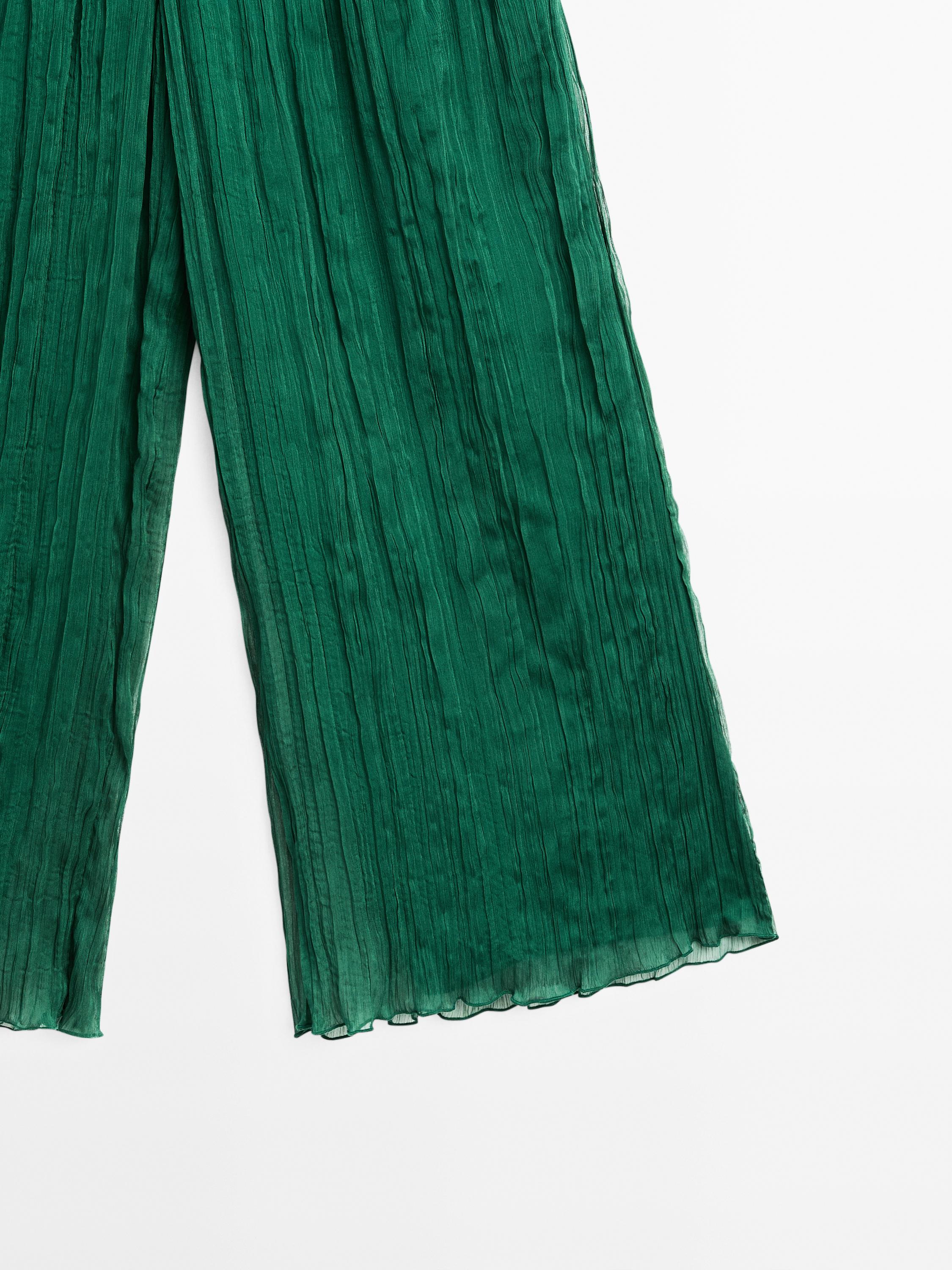 Textured pleated trousers