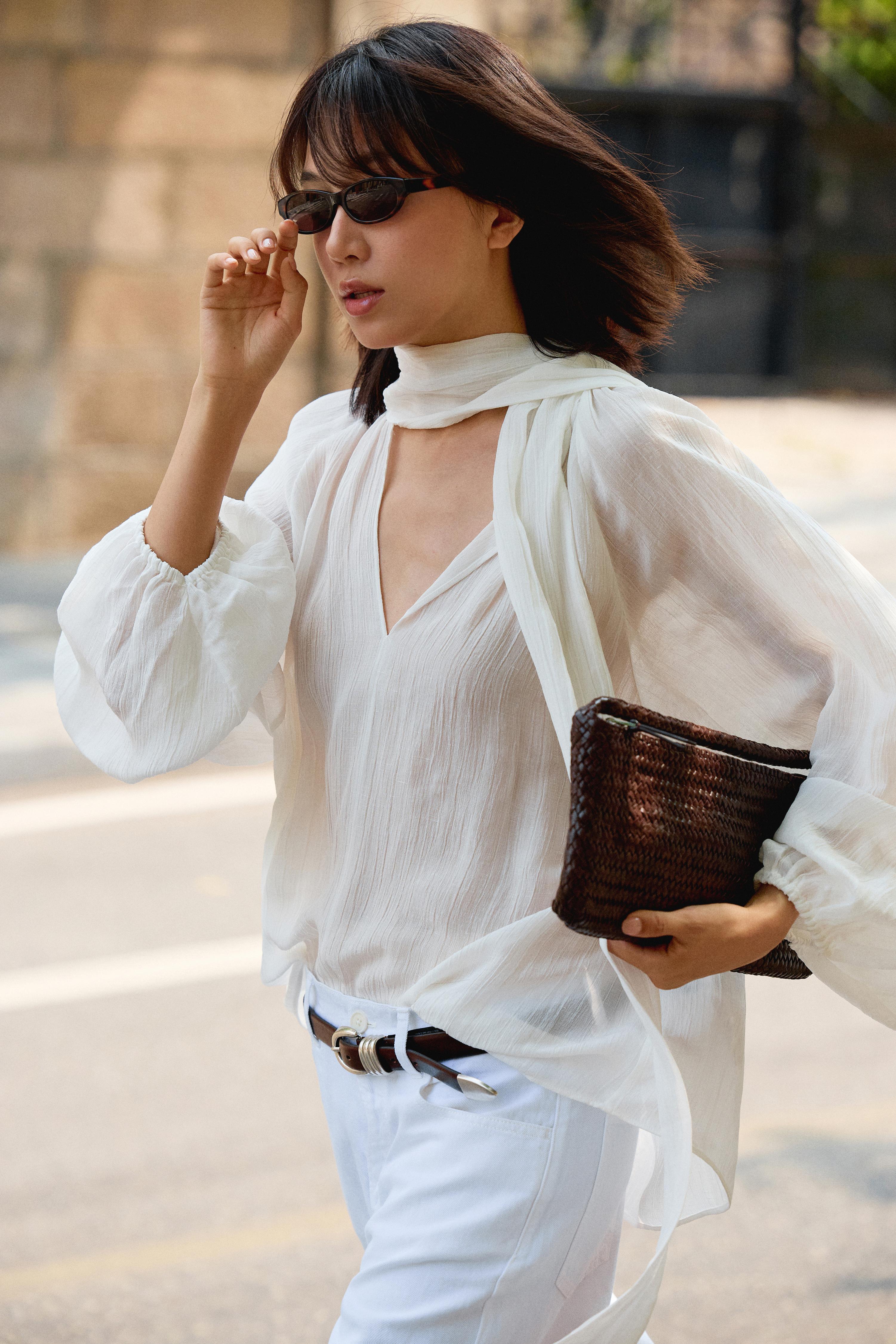 Flowing V-neck blouse with tie — WHITE