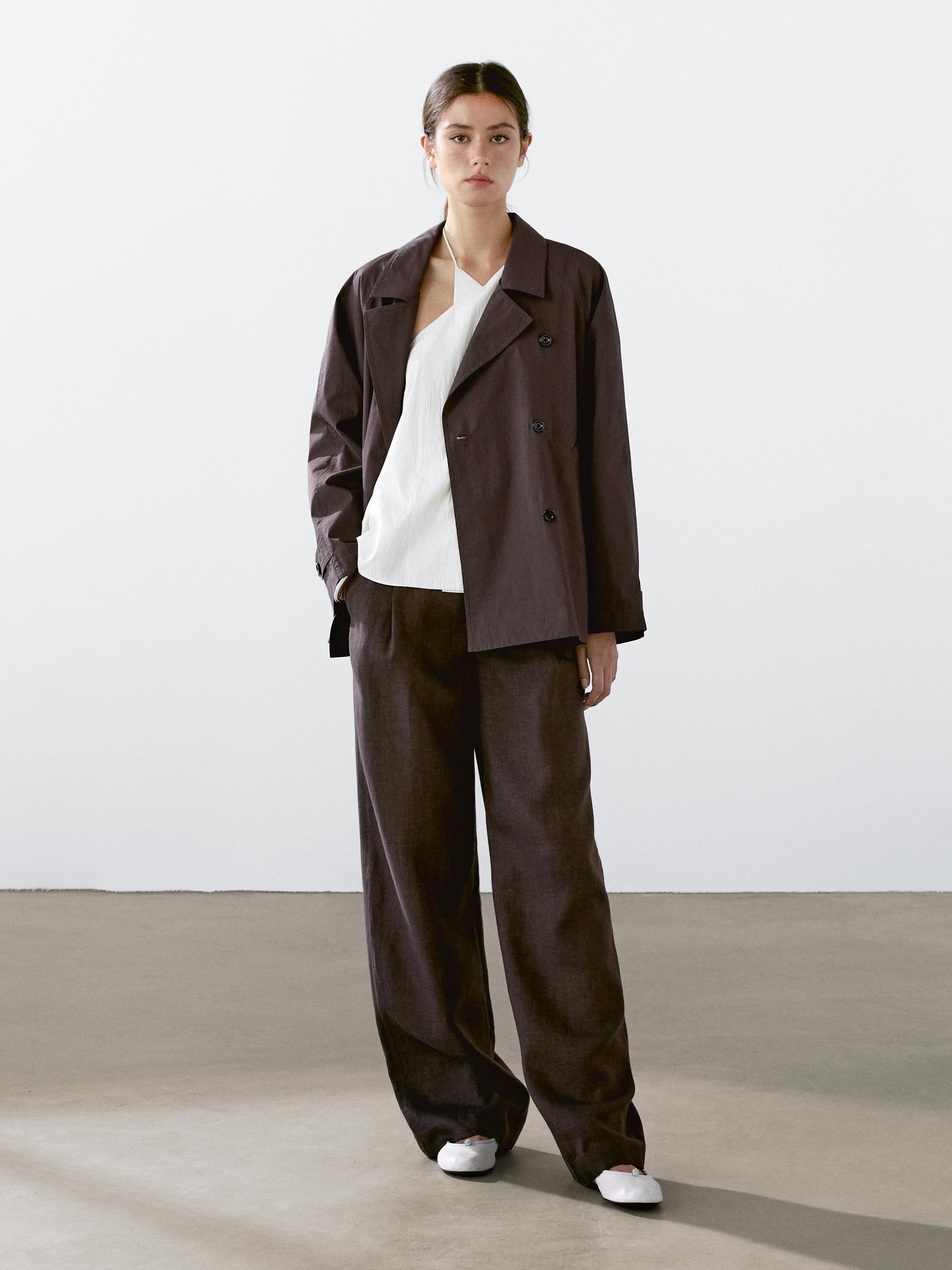 Cotton blend trench coat with back detail Β· Burgundy Β· Coats And Jackets Massimo Dutti