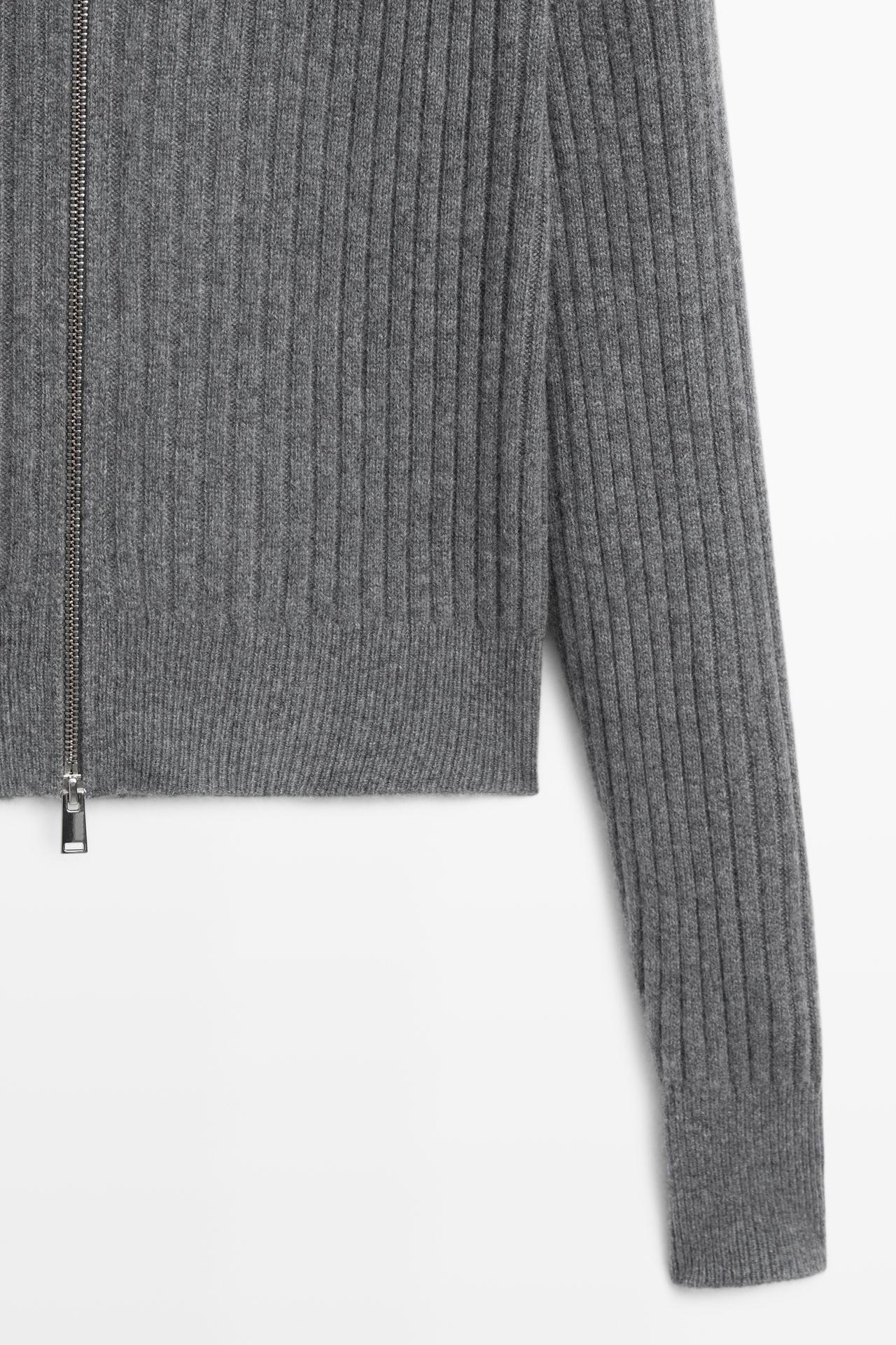 100% Cashmere Ribbed Knit Cardigan — GREY