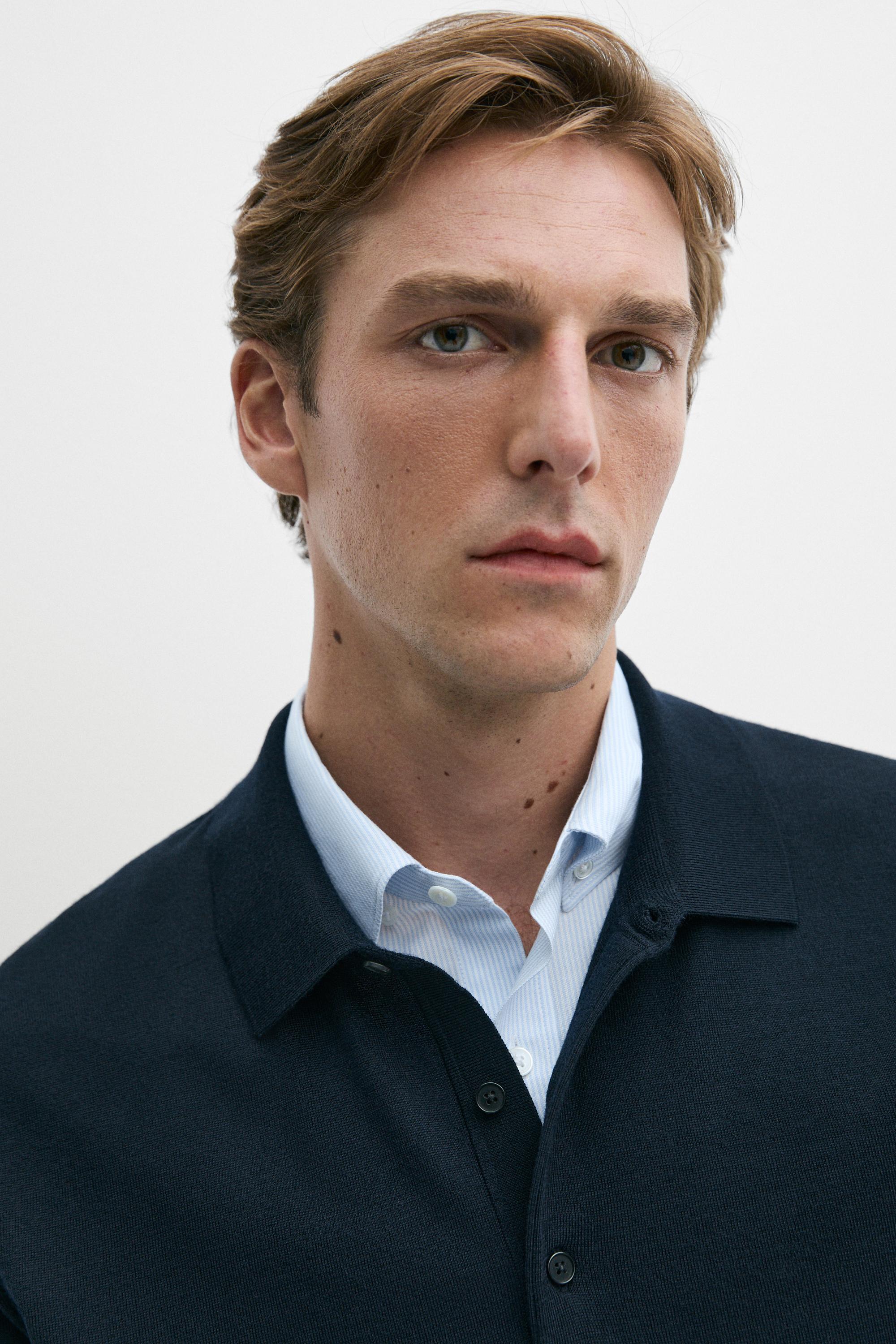 100% merino wool knit polo sweater — NAVY BLUE