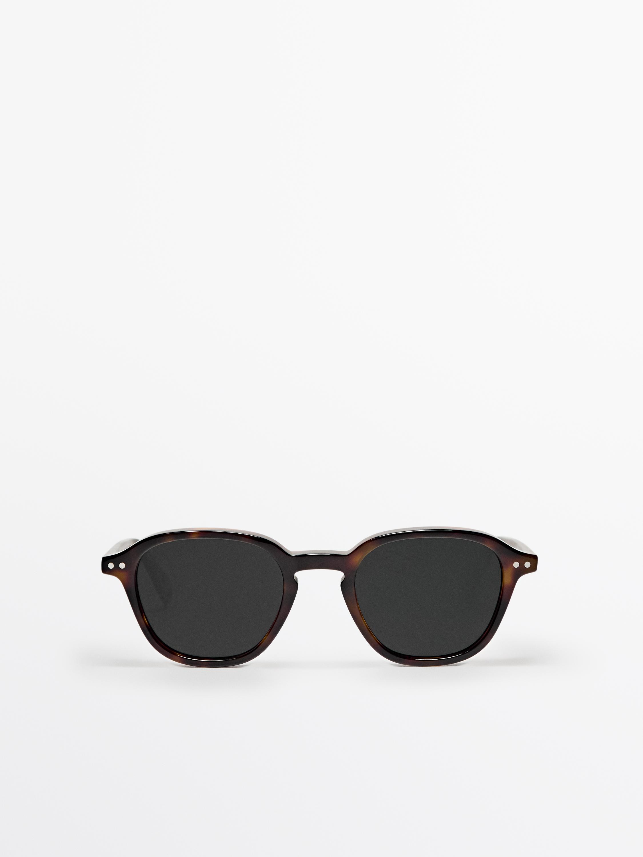 Round resin sunglasses