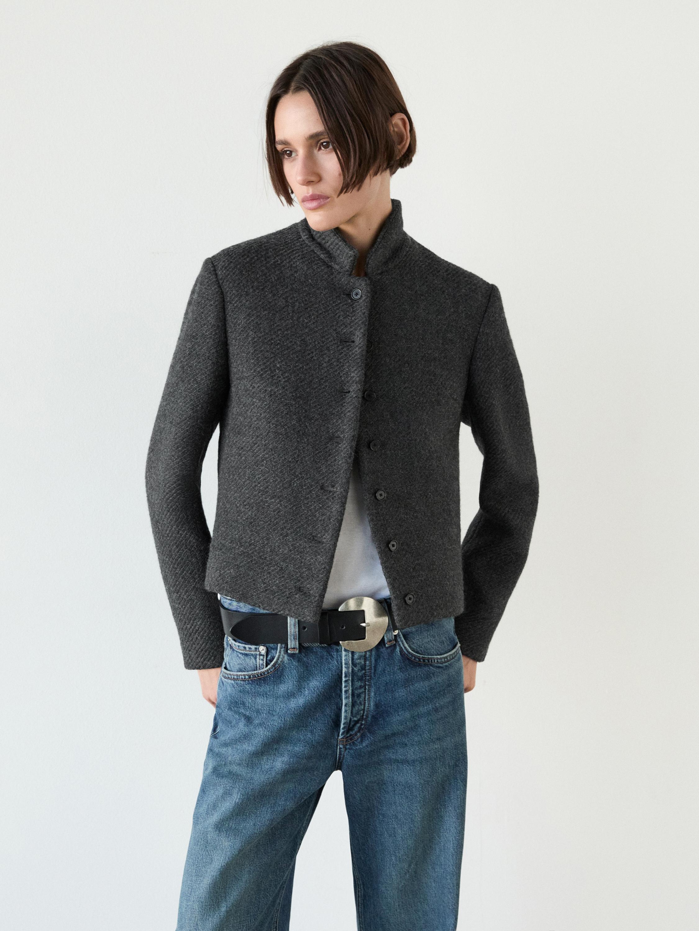 Veste courte texturée en laine mélangée