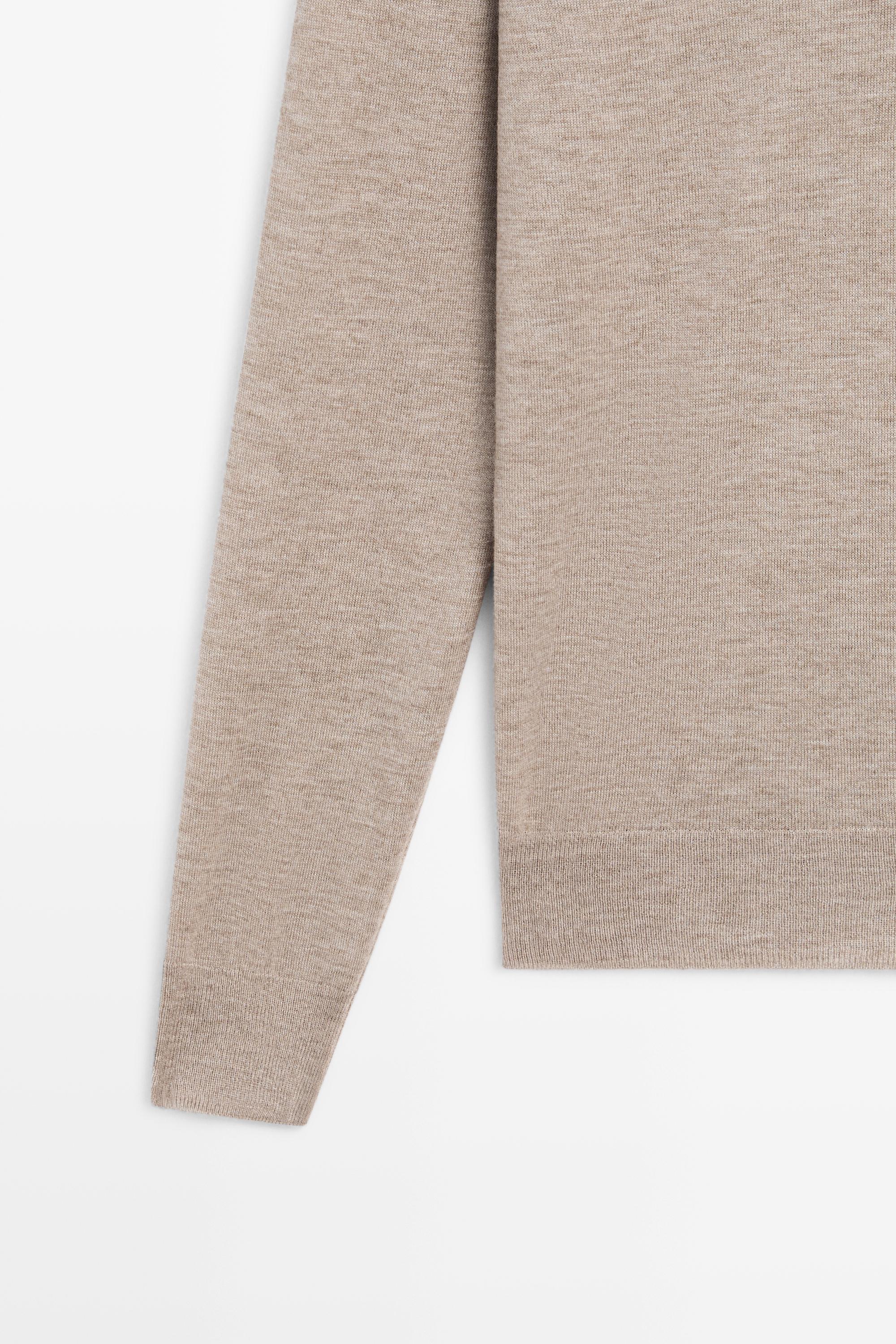 V-neck knit sweater — MINK