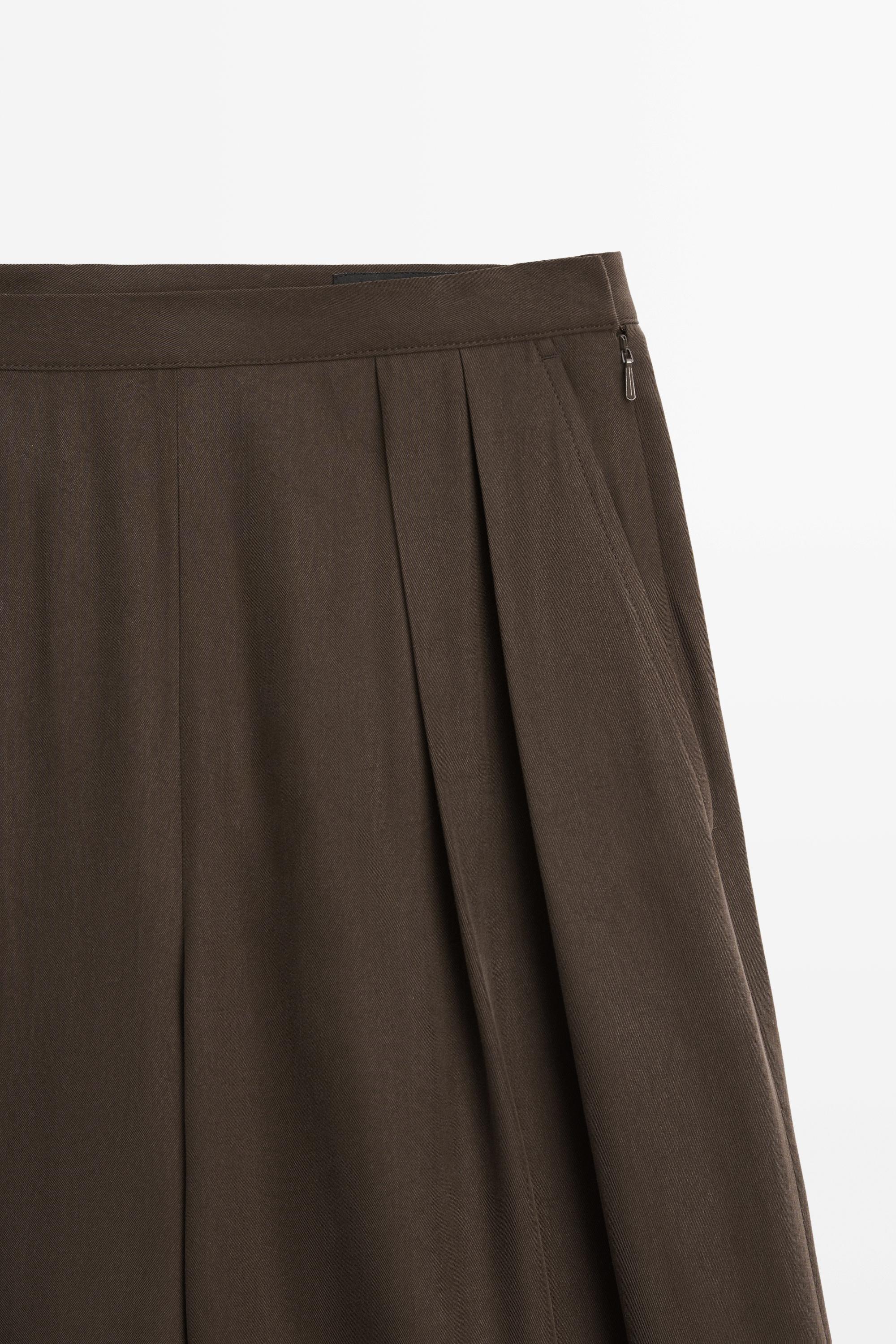 Flowing wide-leg pants with dart detail — BROWN