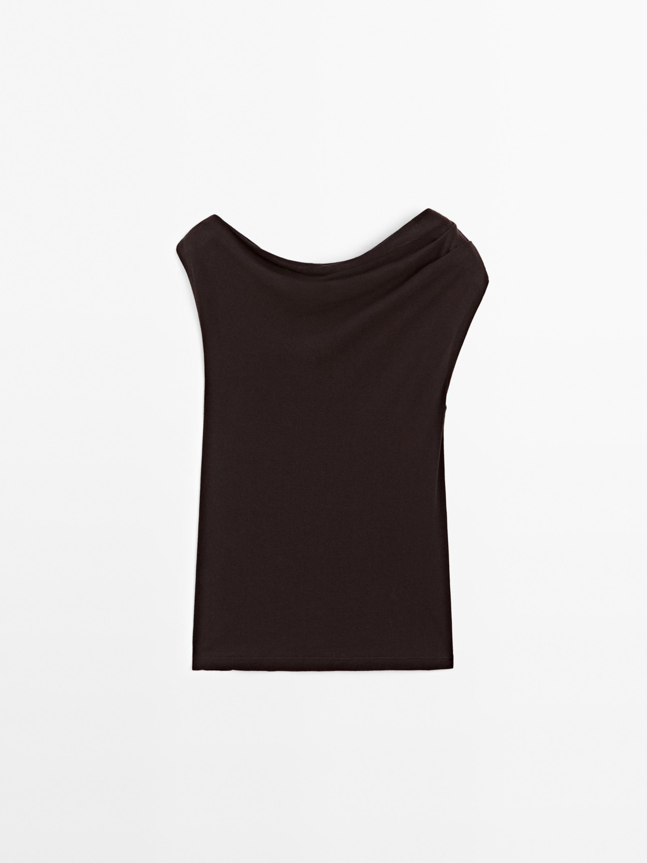 100% cotton asymmetric top
