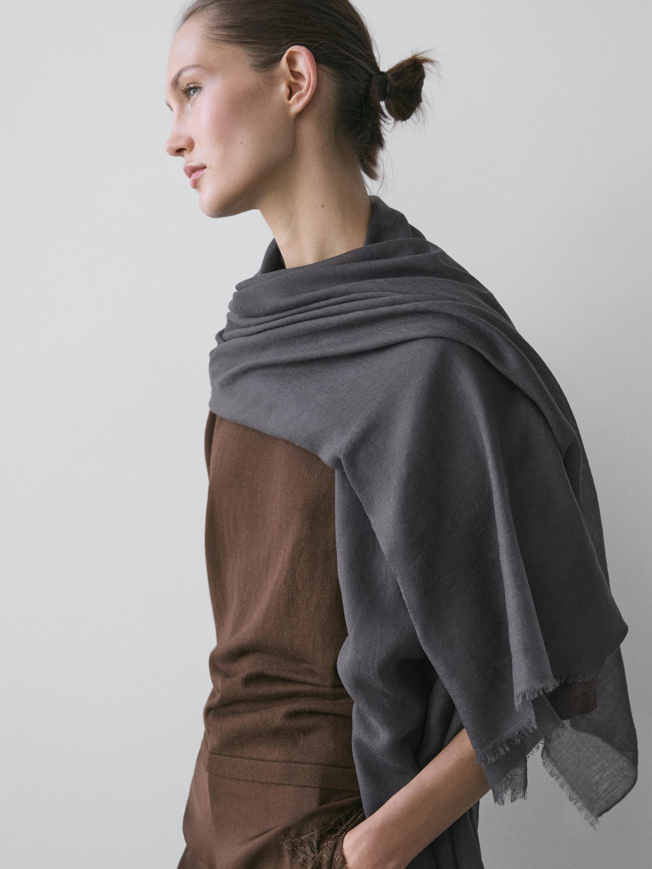 Foulard léger 100 % laine