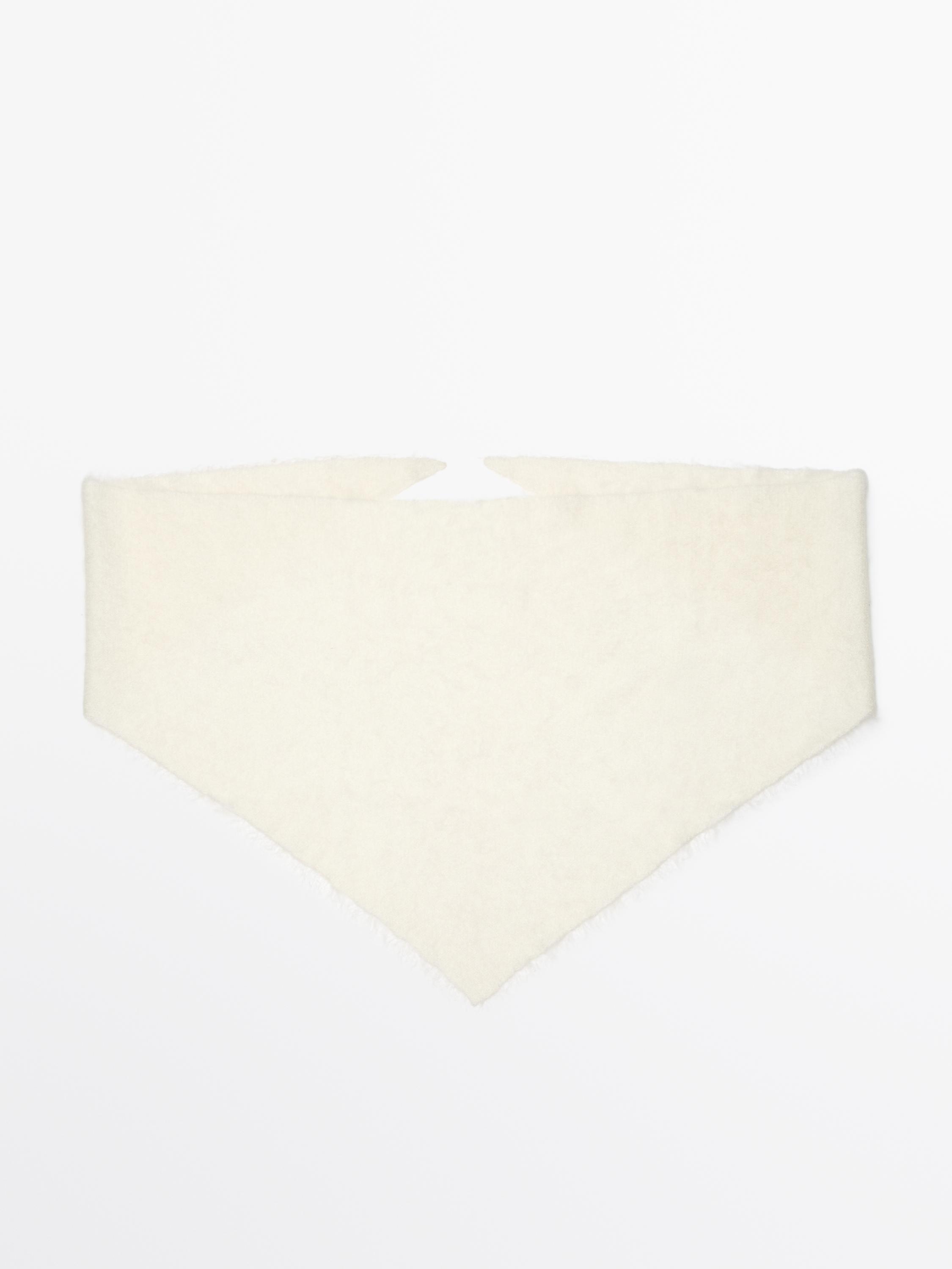 100% cashmere bandana