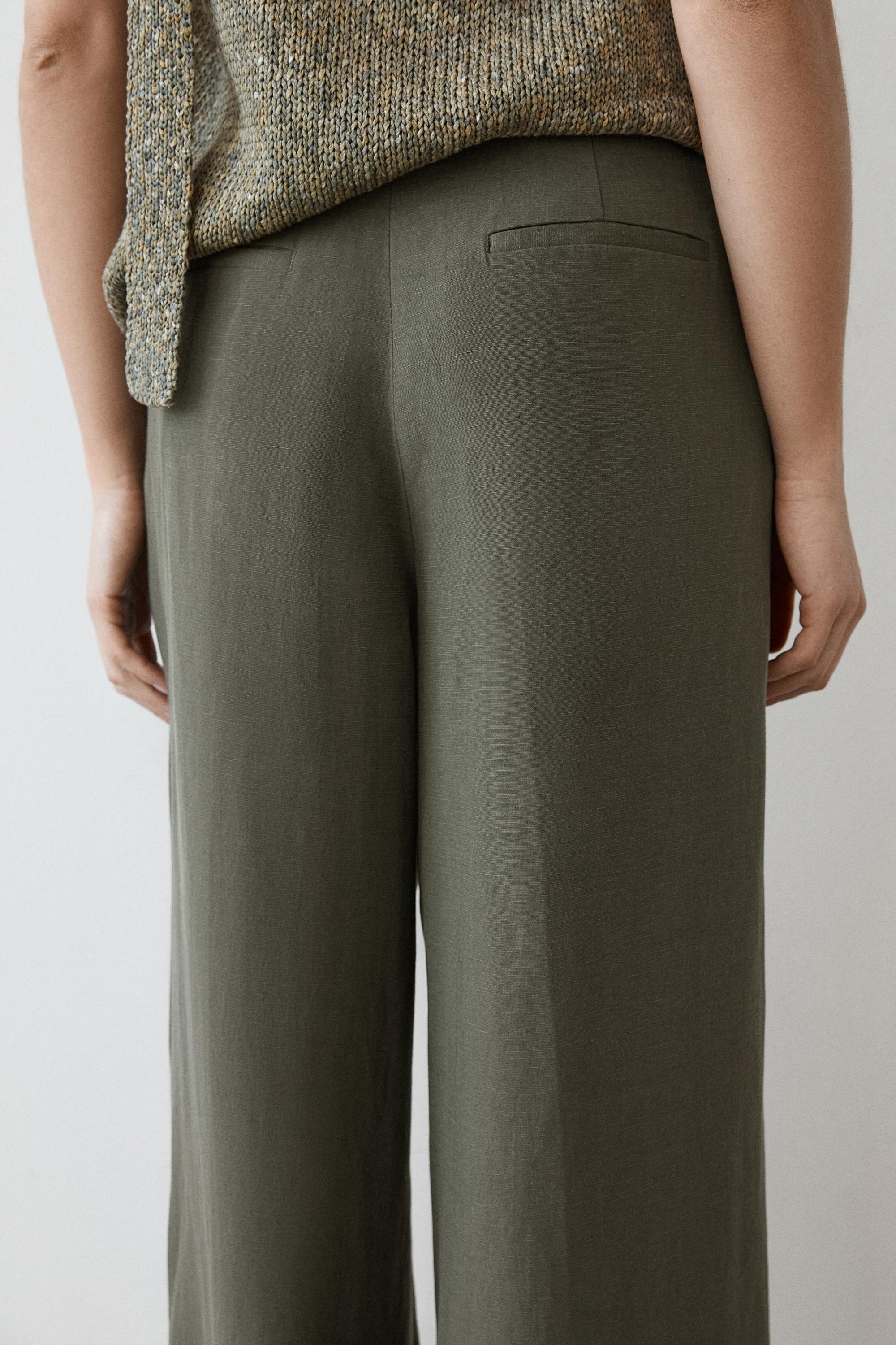 Darted wide-leg trousers — KHAKI
