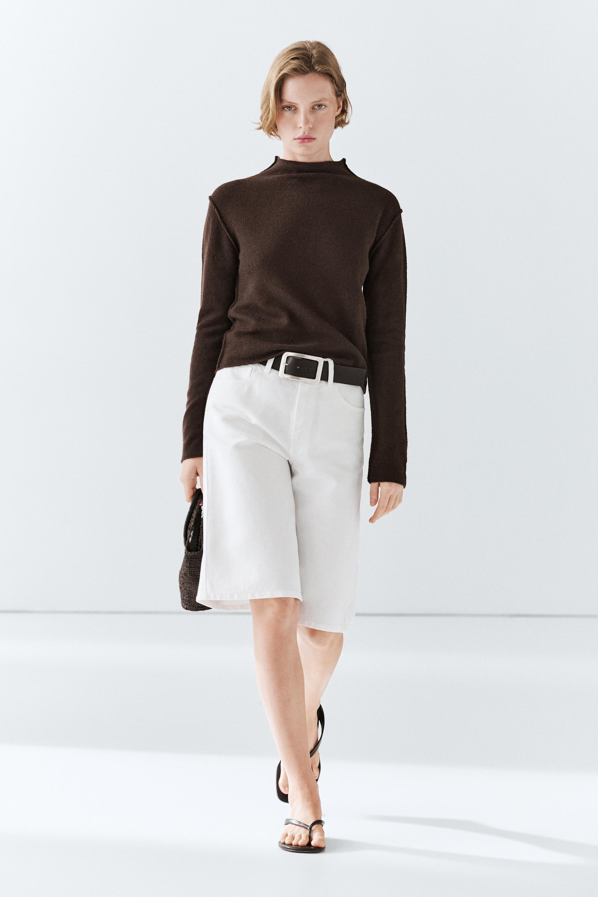 Tricot trui van wolmix met opstaande kraag