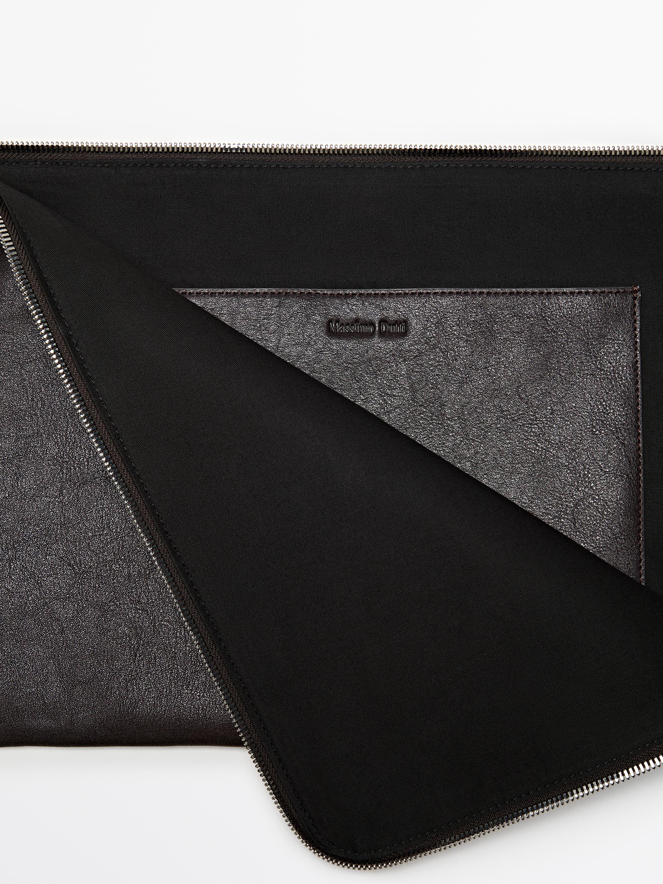 Sac pochette en cuir nappa