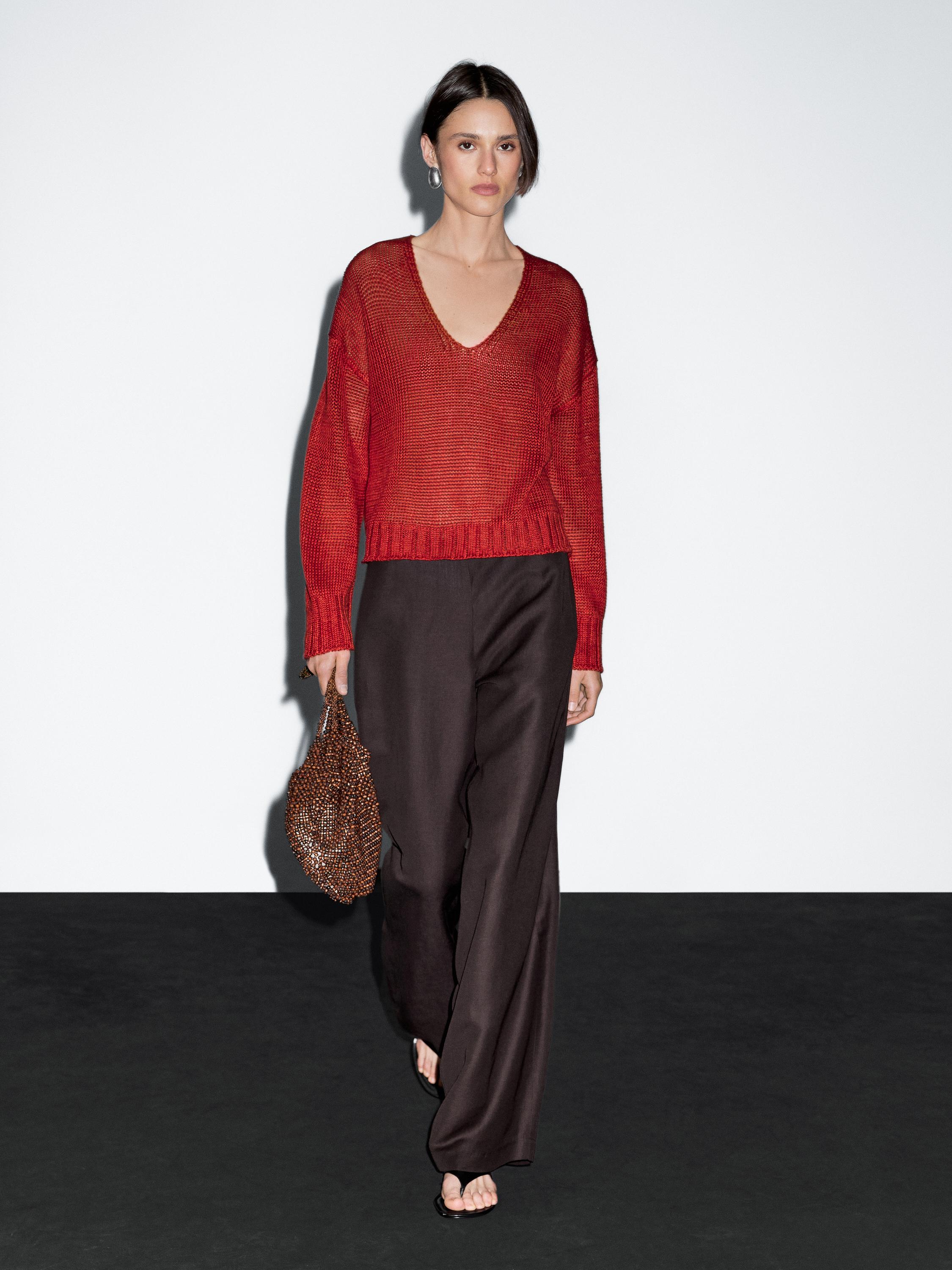 100% linen knit V-neck sweater
