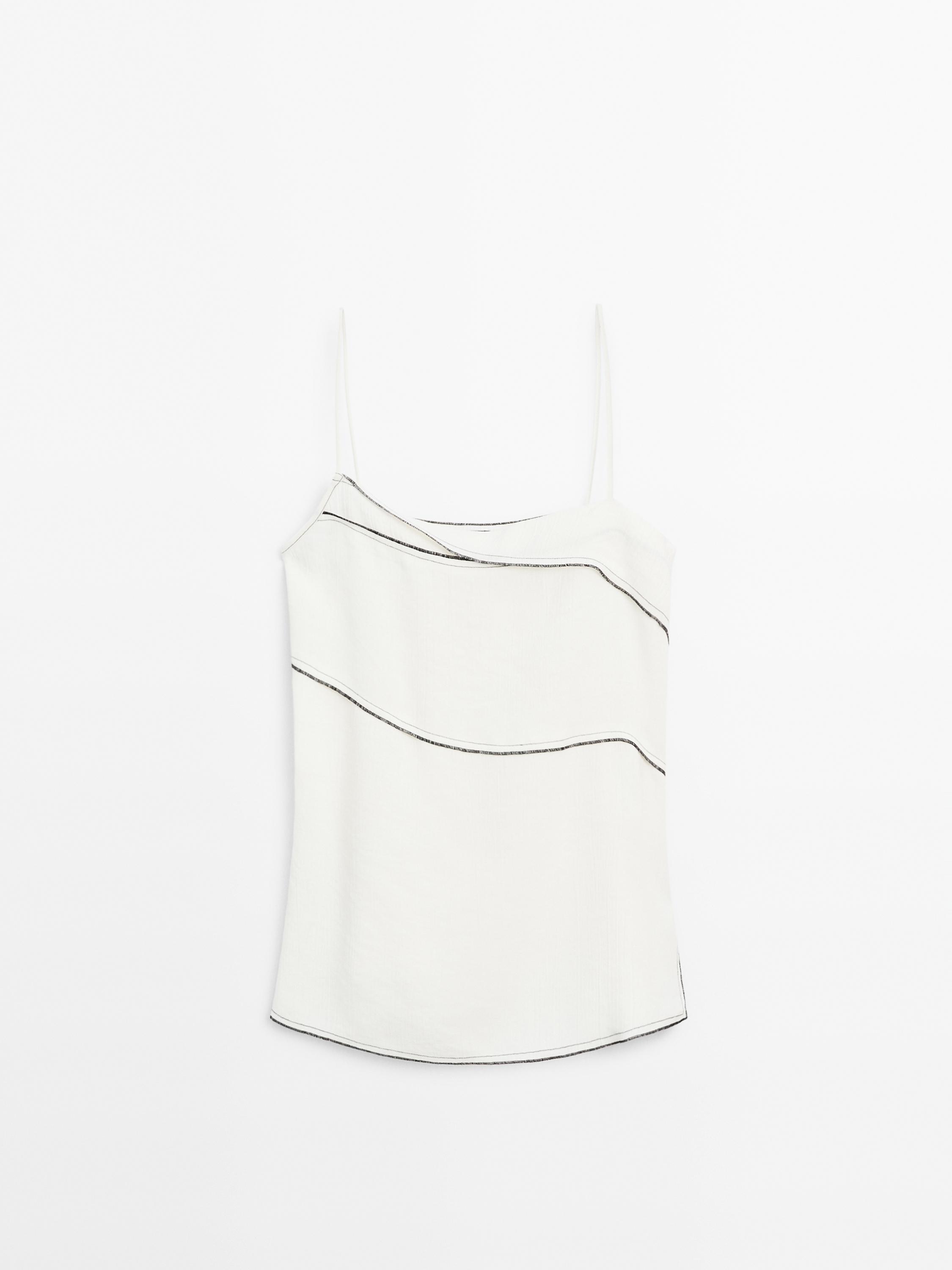 Flowing top with topstitching detail