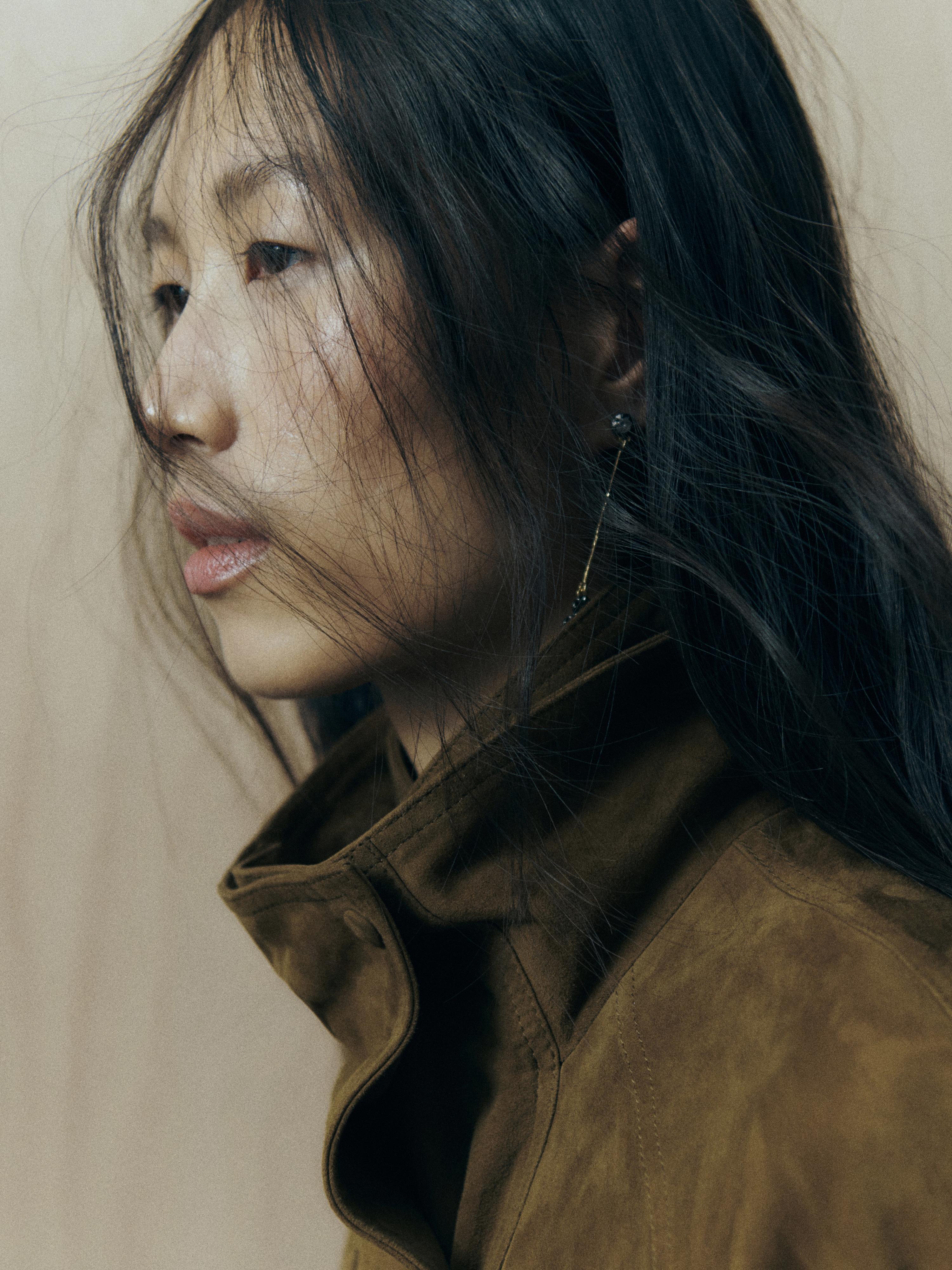 버튼 디테일 스웨이드 레더 재킷