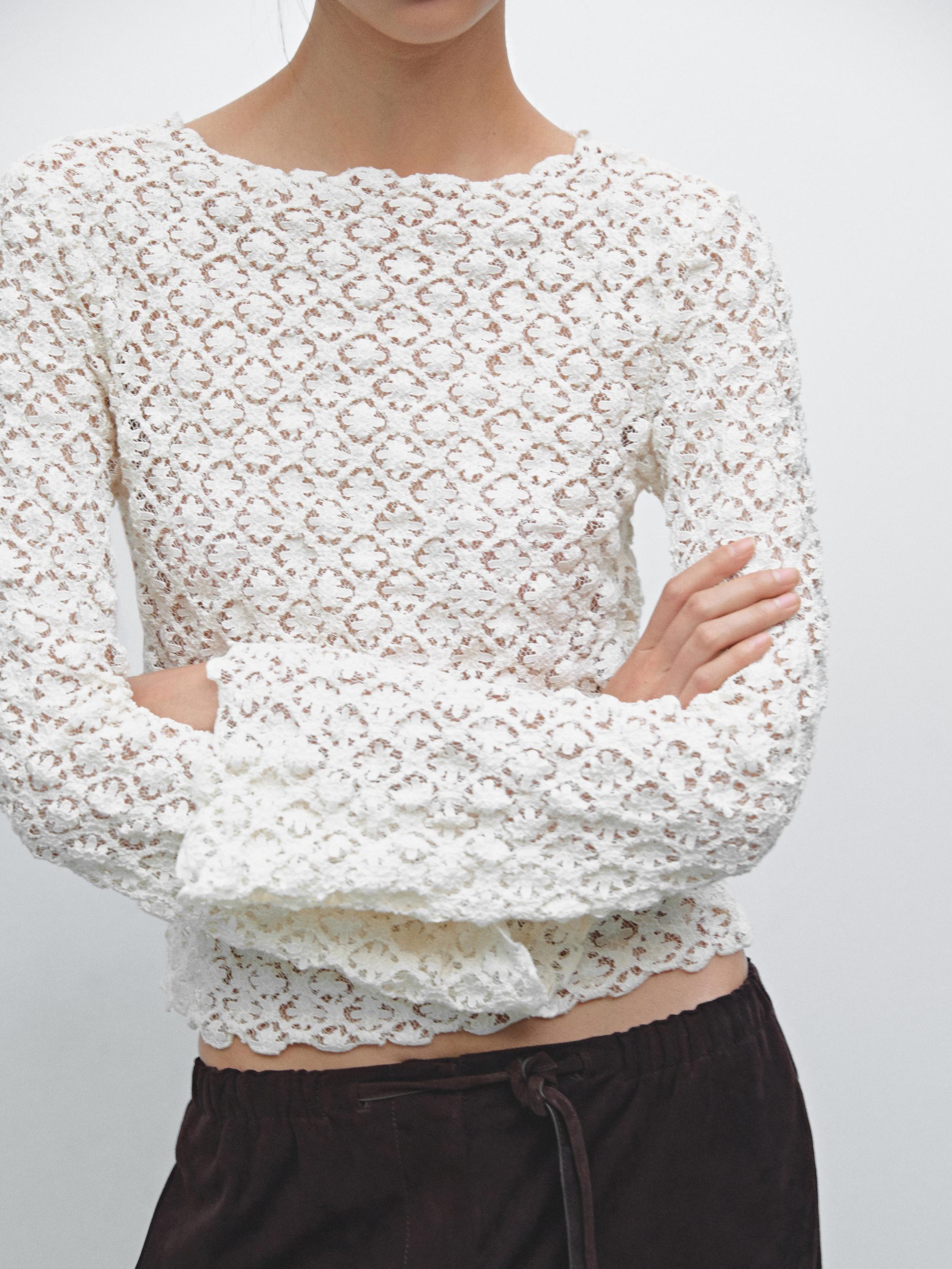 Floral lace detail T-shirt