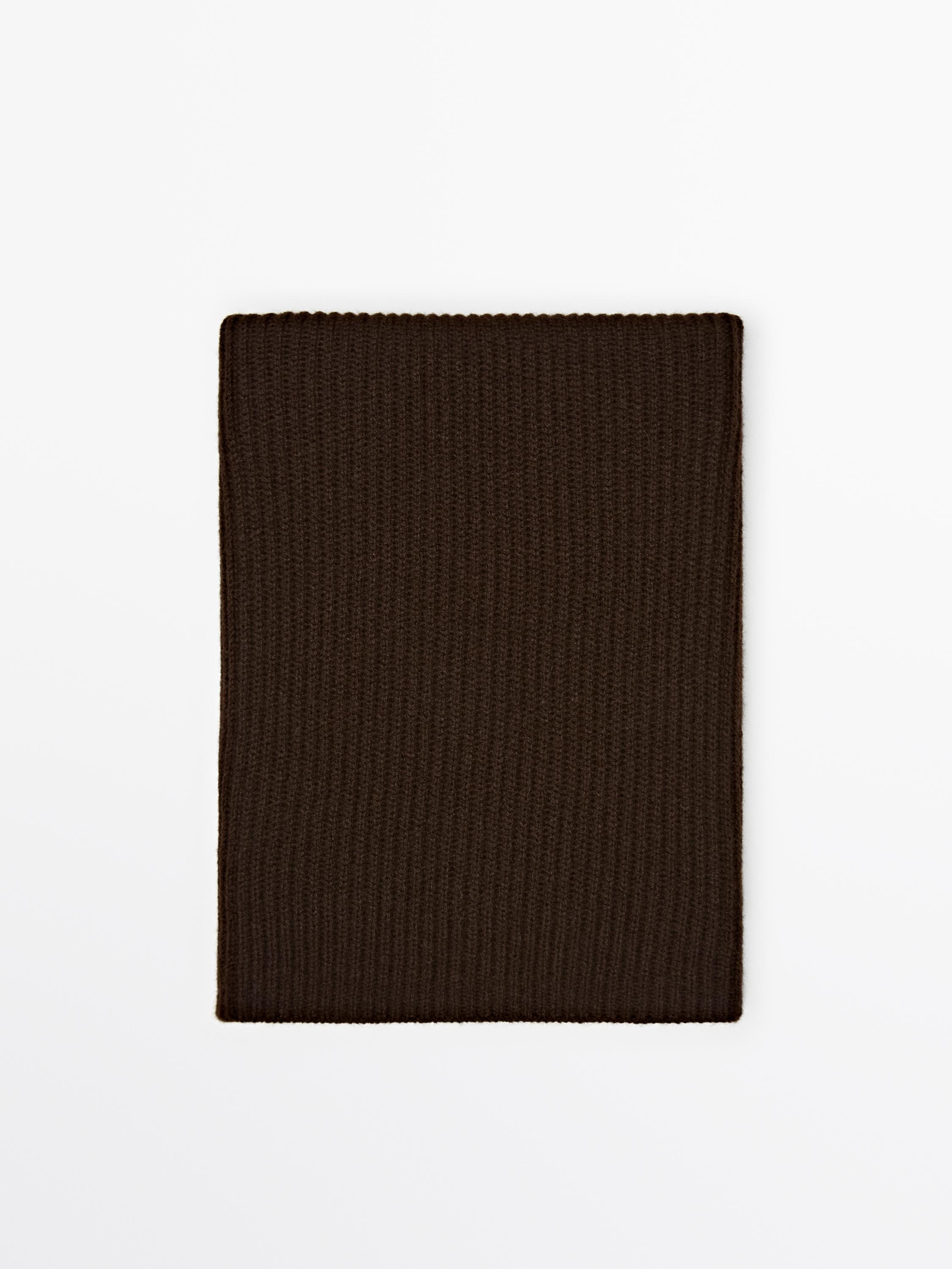 100% cashmere ribbed scarf