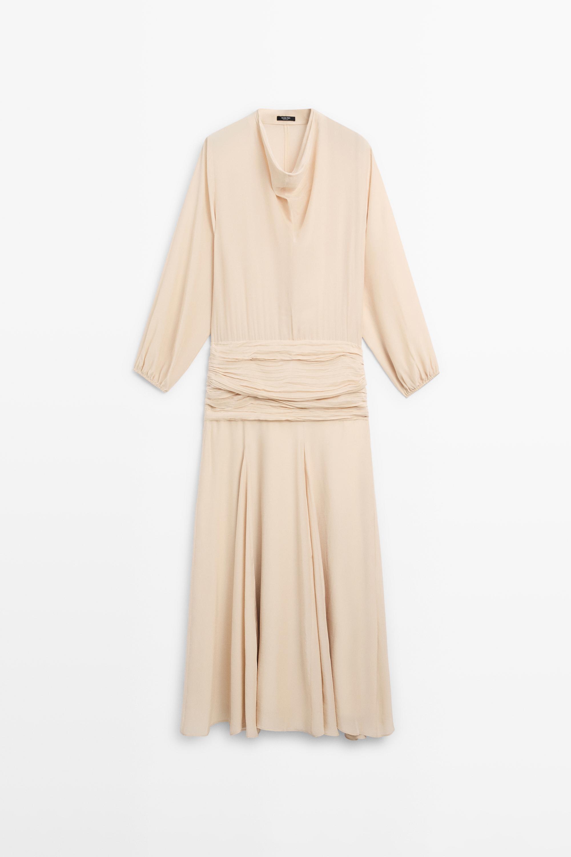 Long flowing dress with ruffle detail — CHAMPAGNE