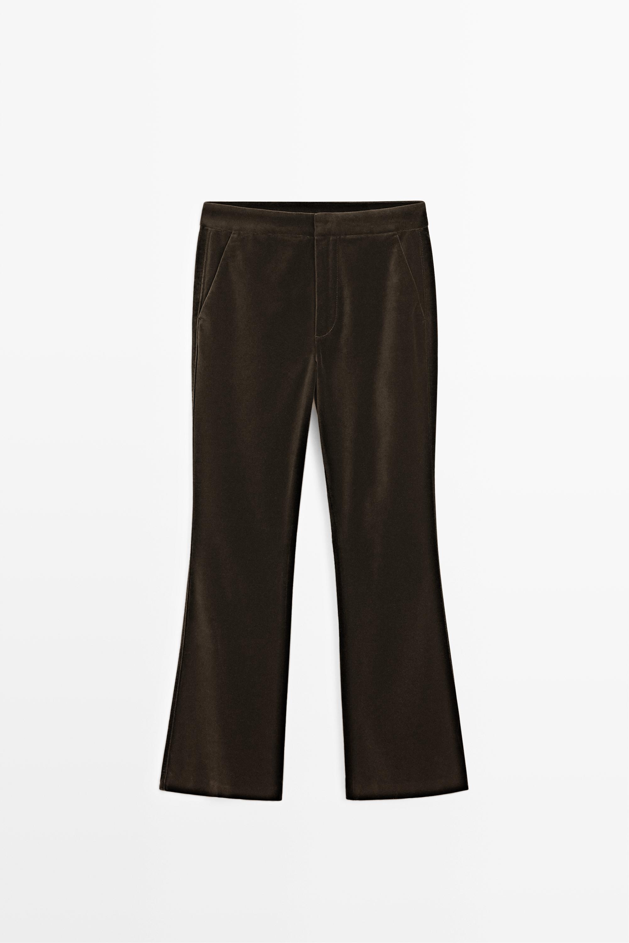 Pantalón skinny flare fit de terciopelo