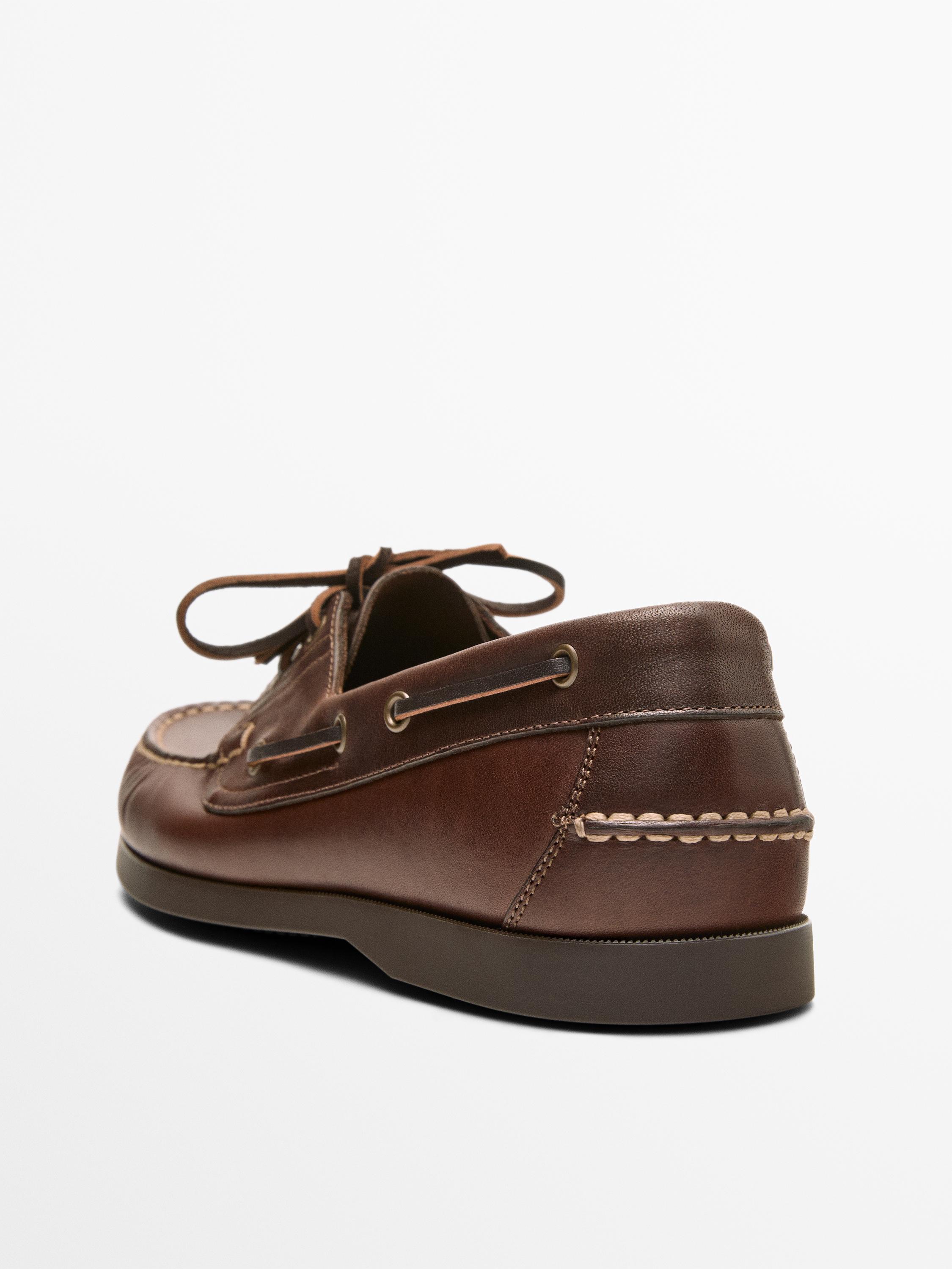 Leather deck shoes — TAN