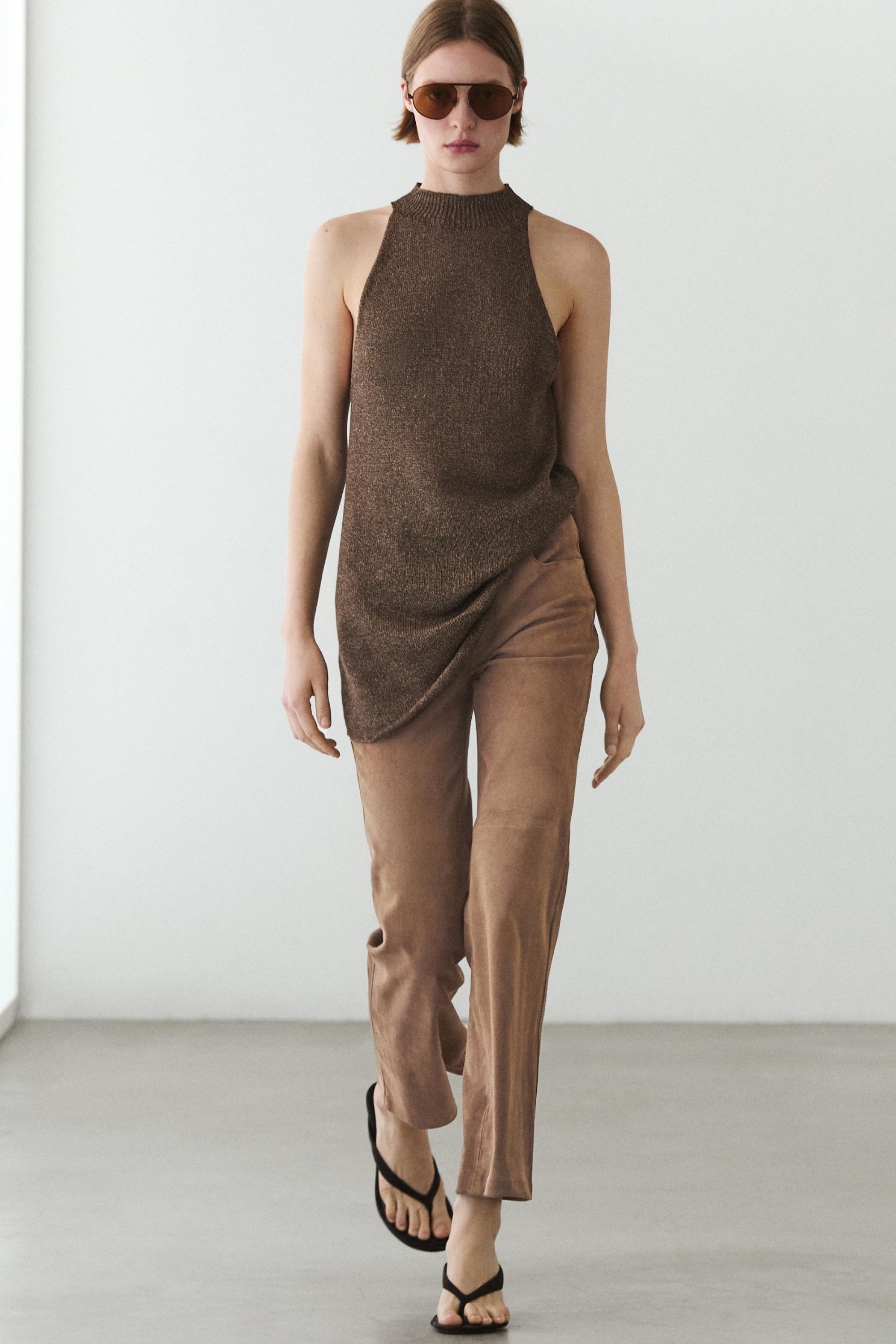 Total look asymmetric halter knit top — BROWN