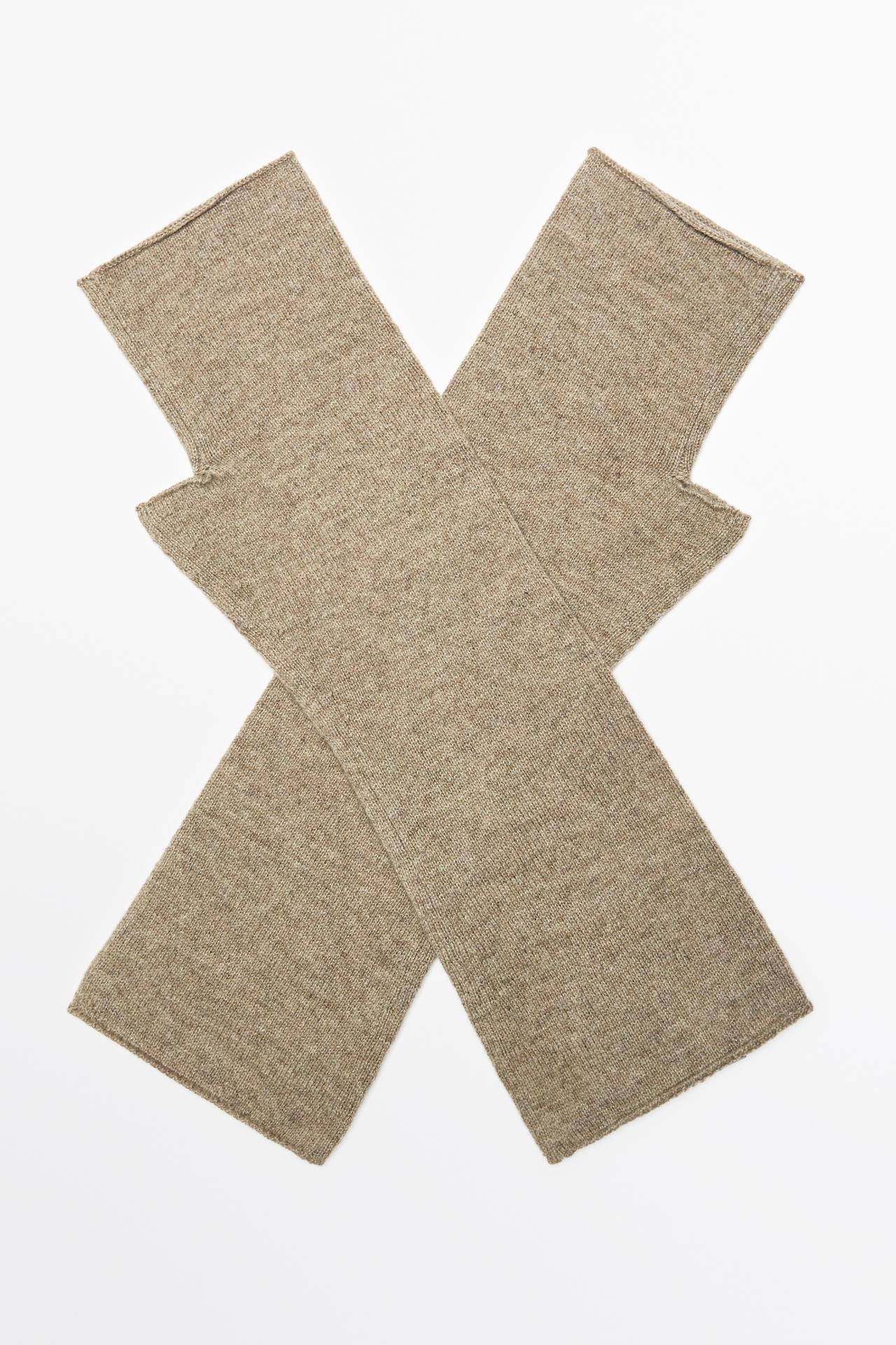 Wool and cashmere knit mittens — Washed
