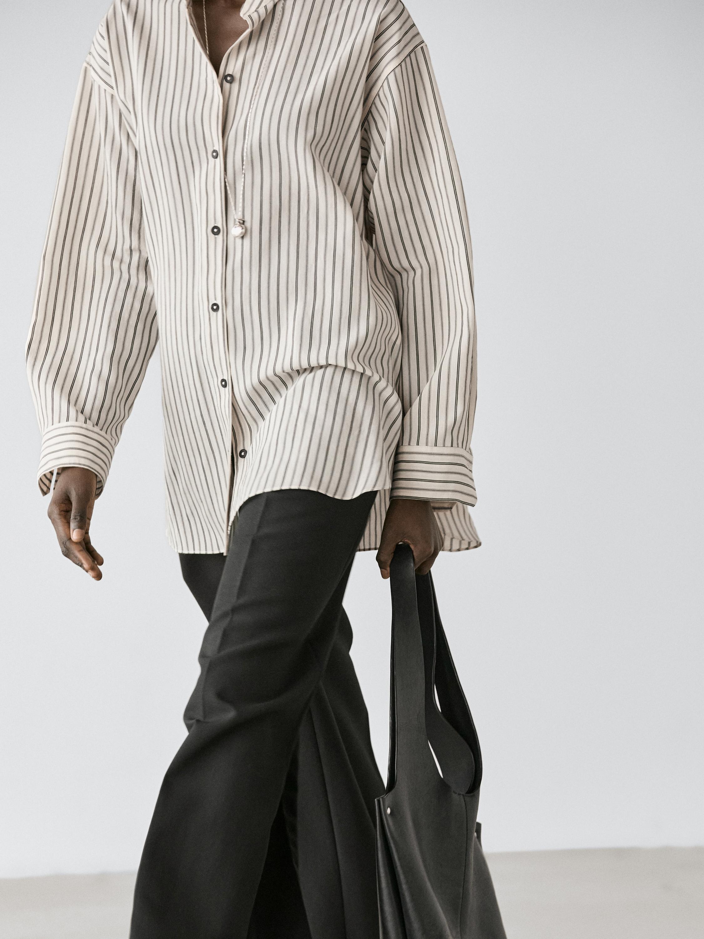Striped flowing shirt with stand collar — Off white
