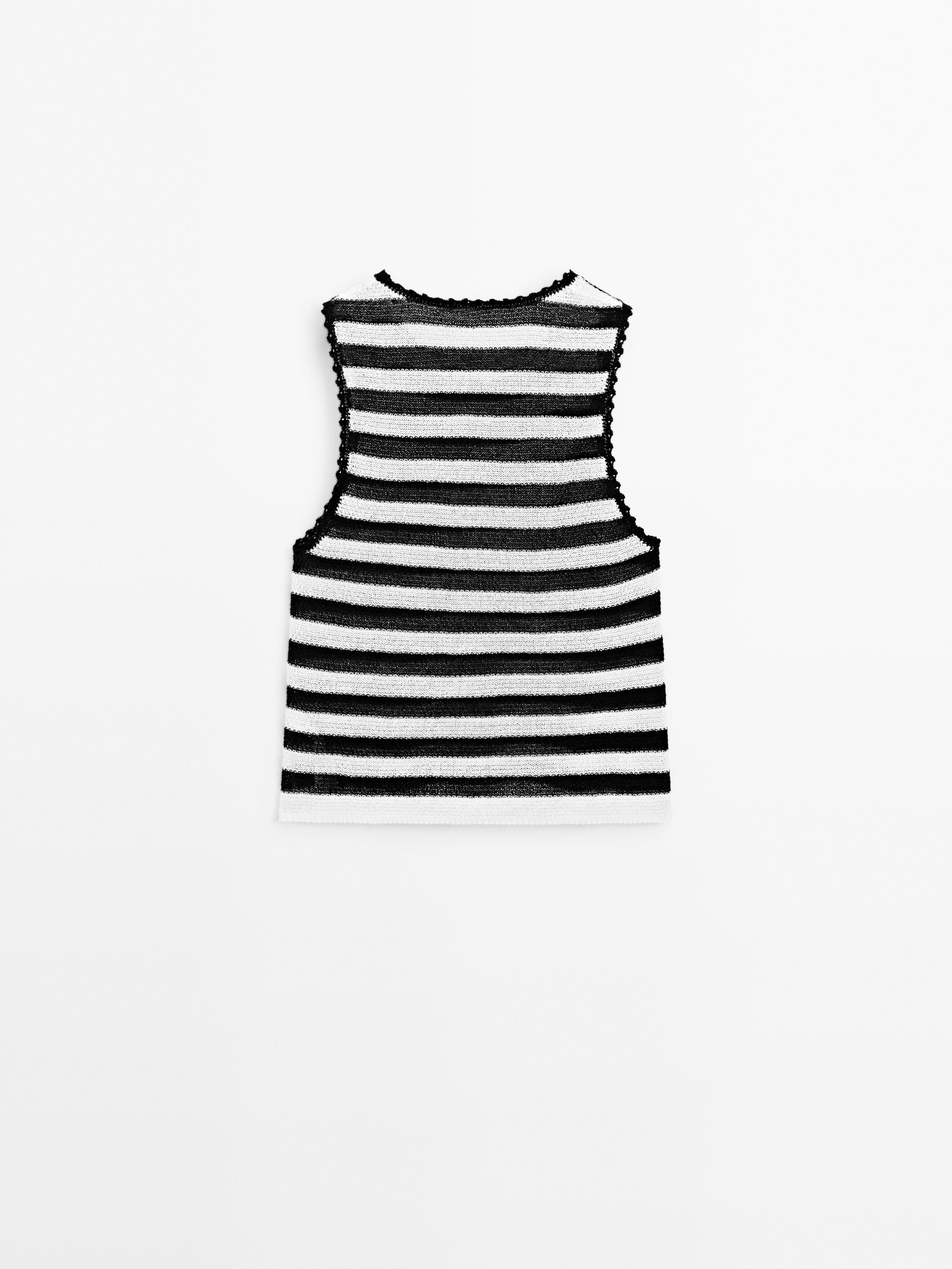 Striped knit top with contrast trims