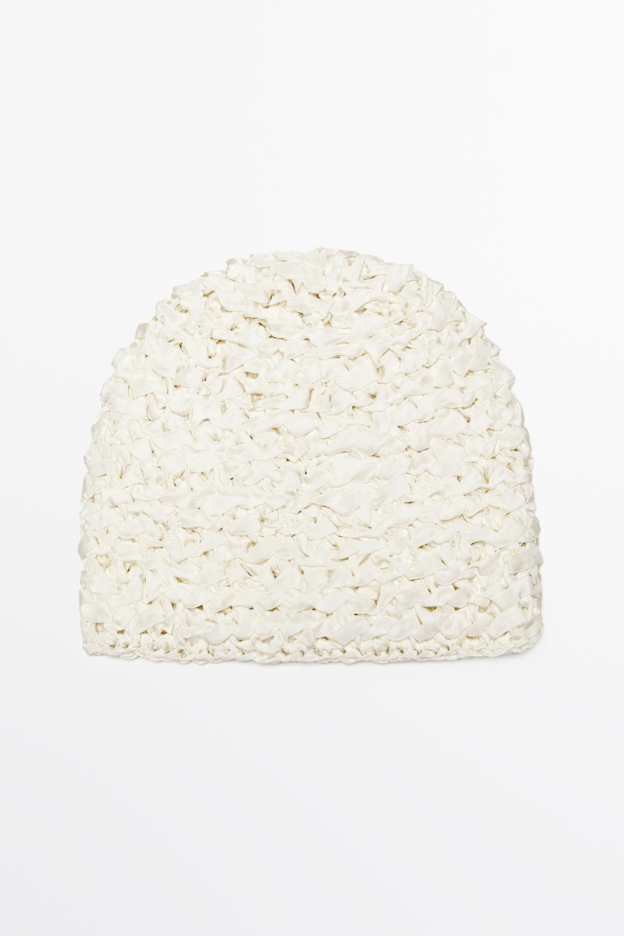 Textured Ribbon Beanie - STUDIO — Off white