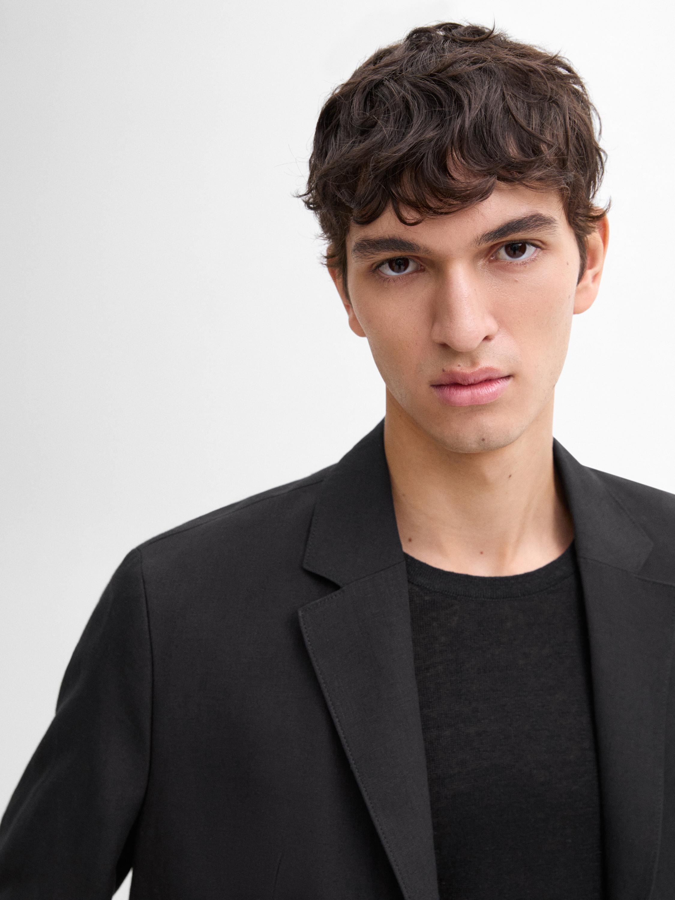 Blazer trajea, %100 lihozkoa