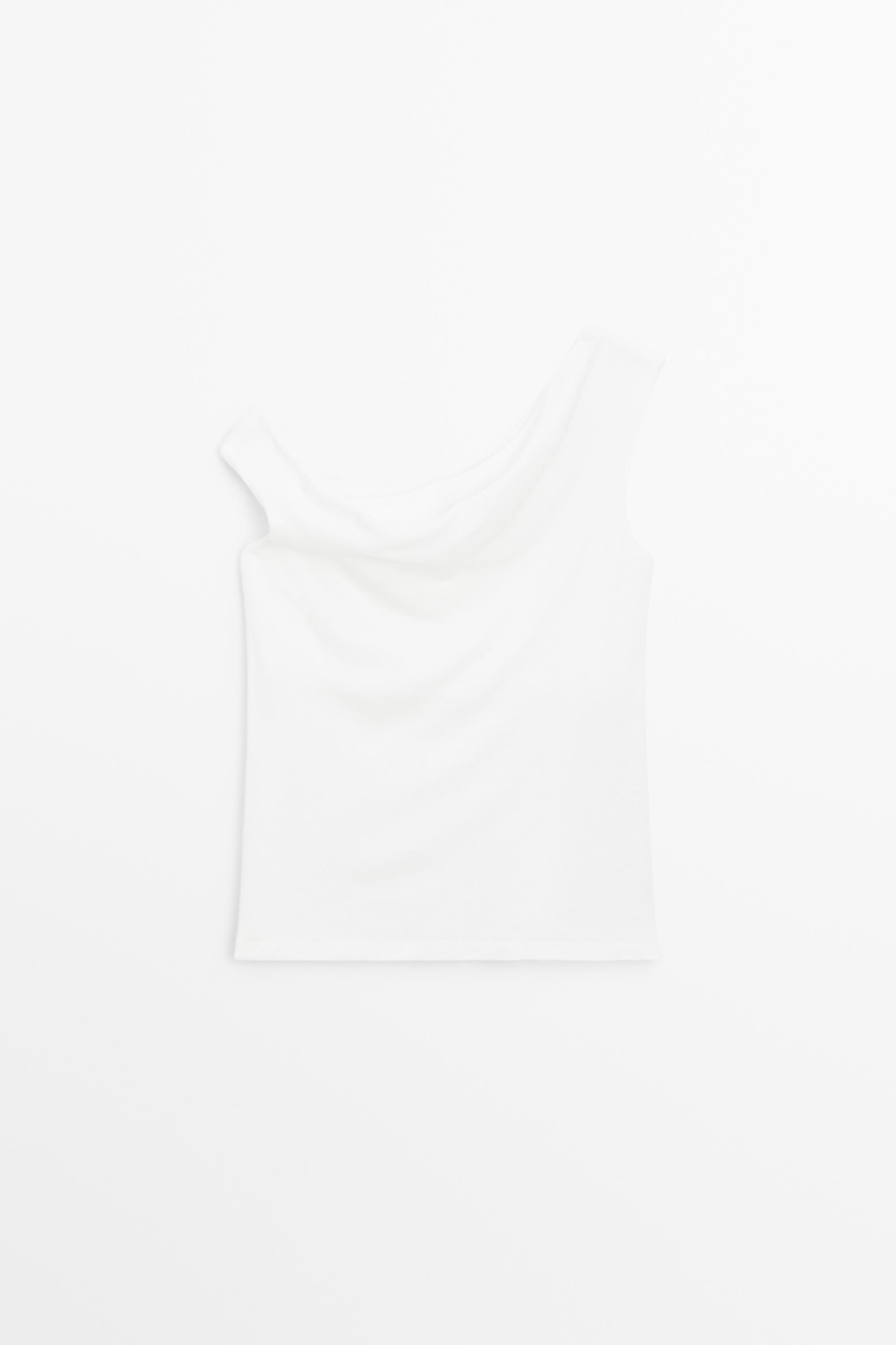Asymmetric off-the-shoulder top — Off white