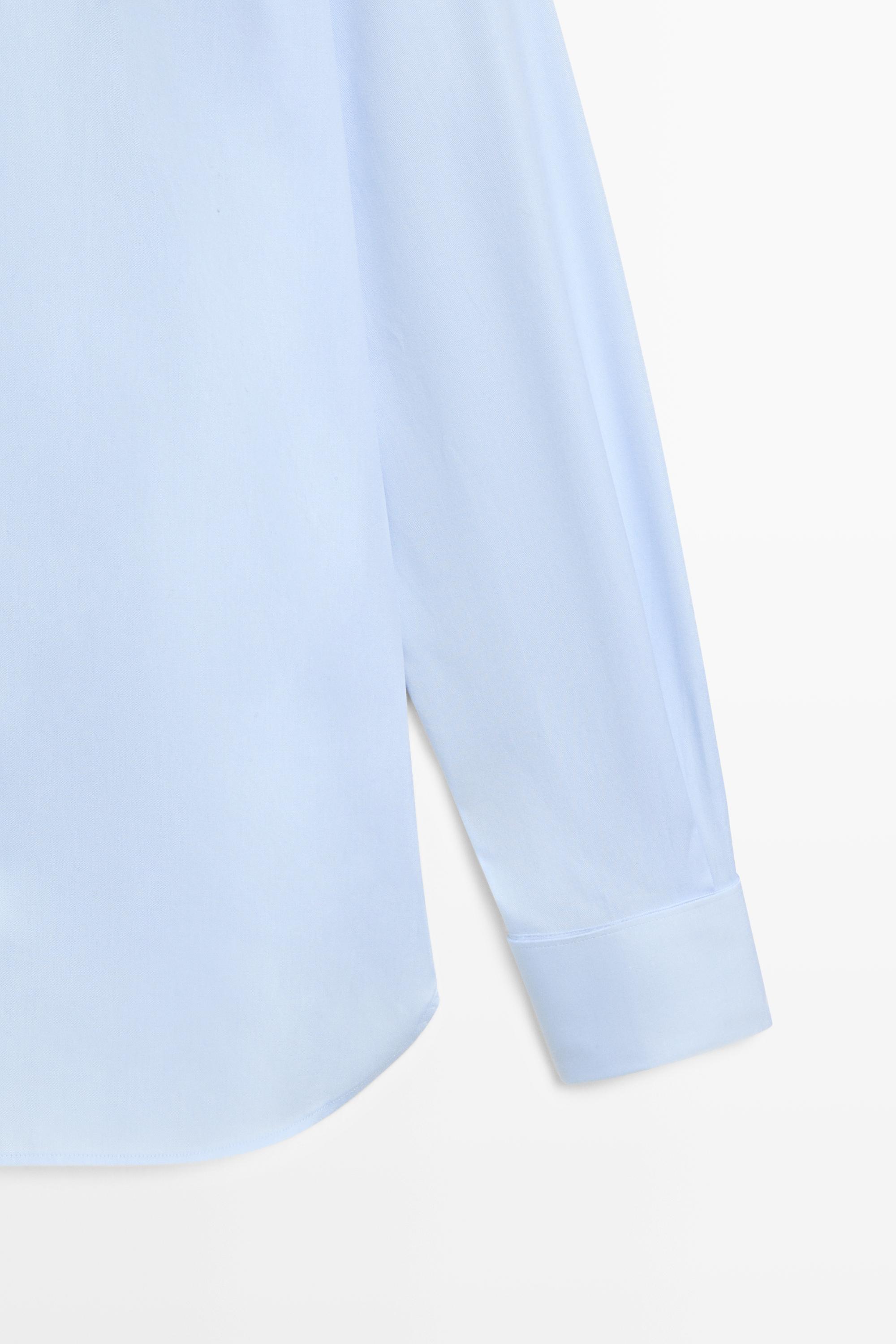 Slim fit 100% cotton shirt with double cuffs — Light blue