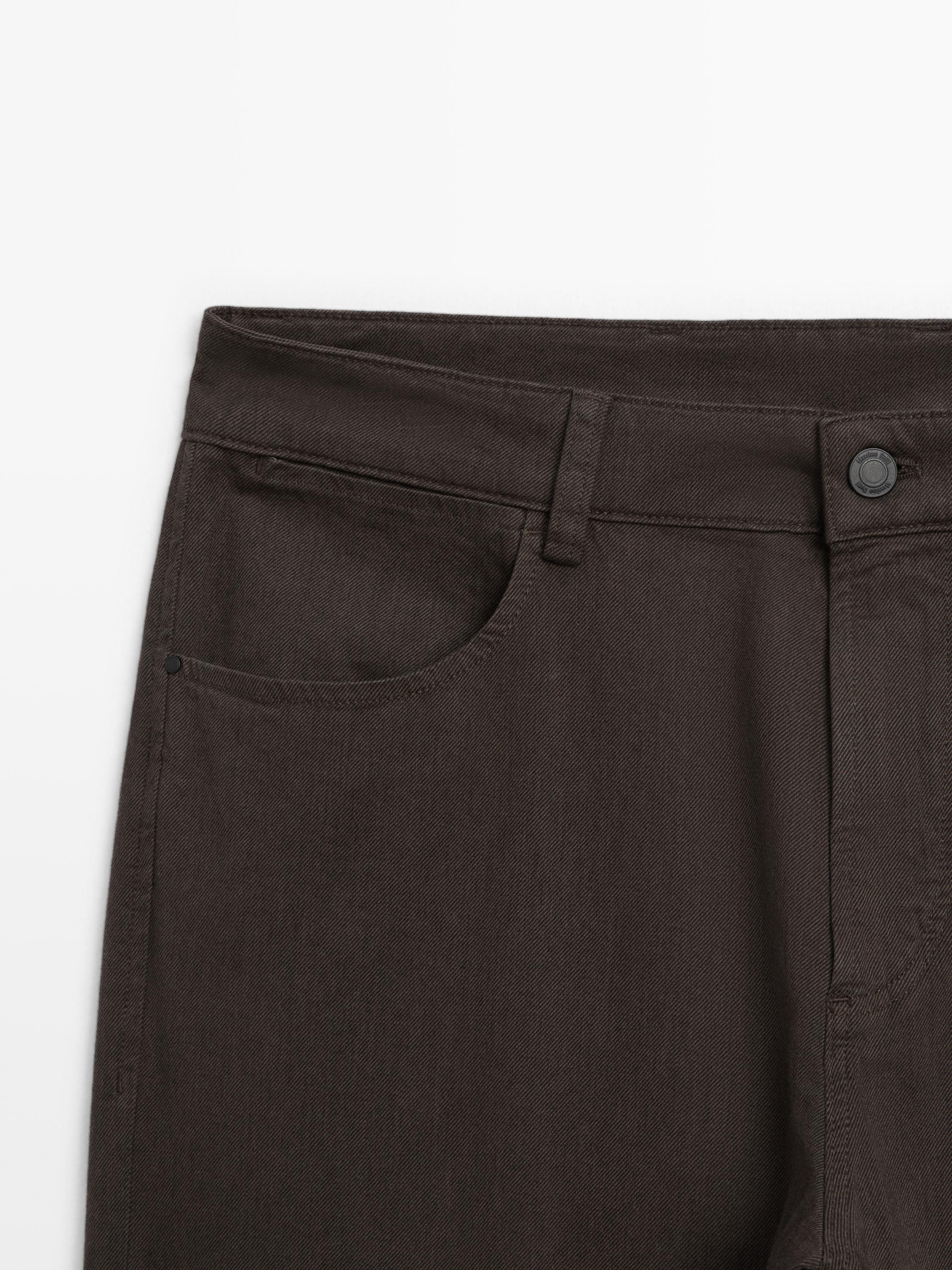 Hlače slim fit od trapera