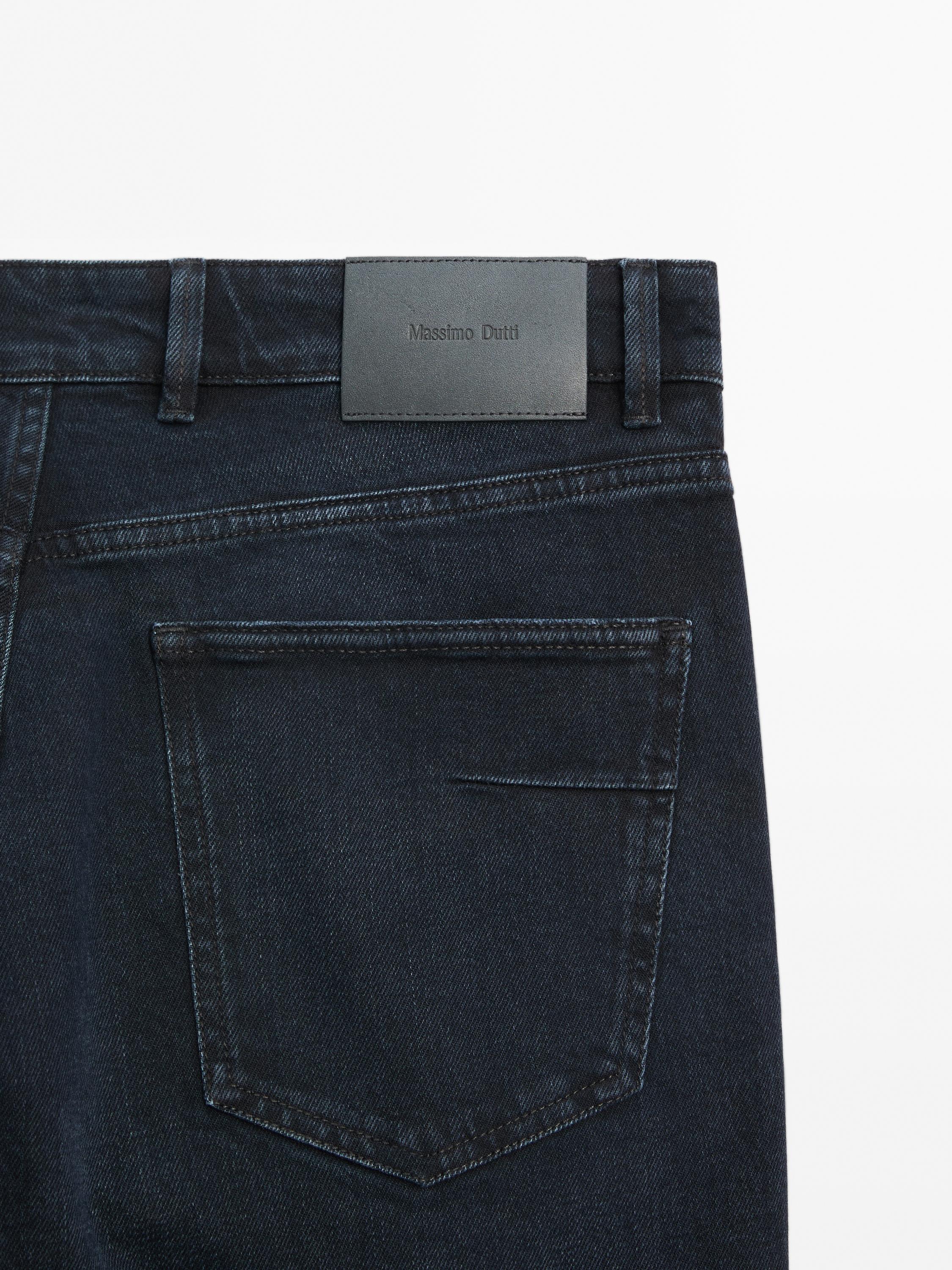 Slim fit jeans