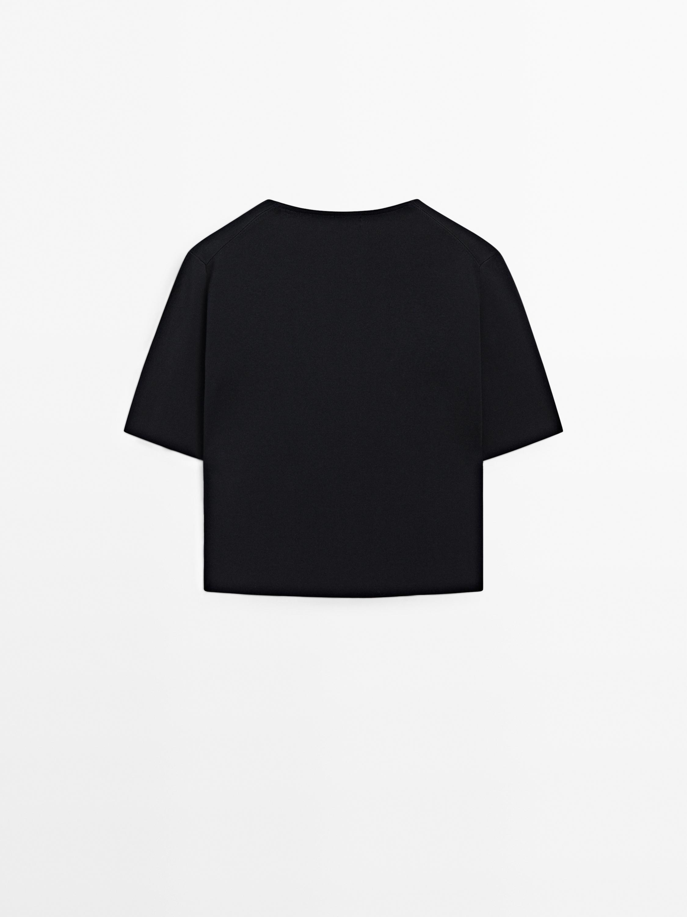 Short sleeve V-neck cardigan