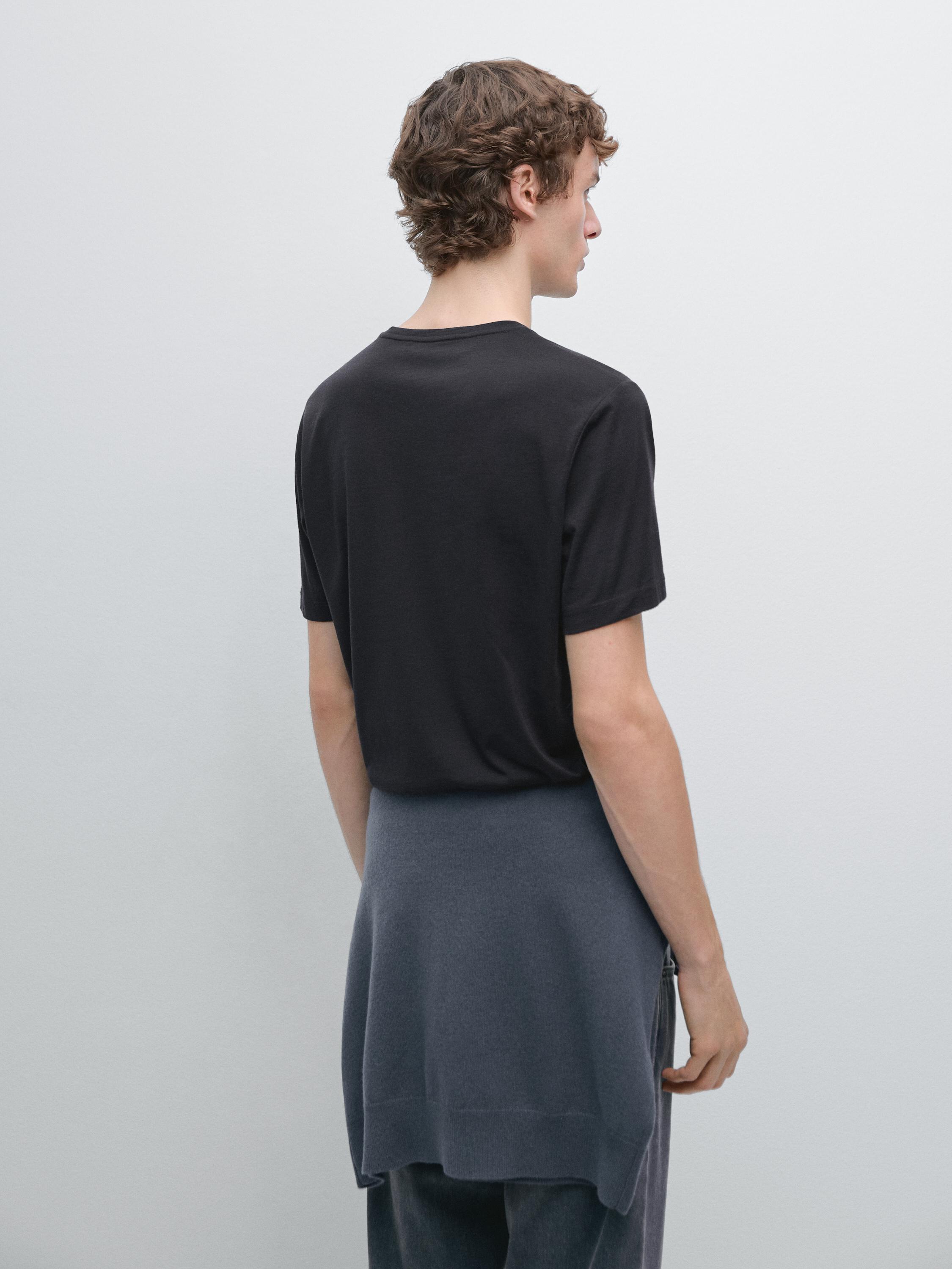 Short sleeve wool blend T-shirt