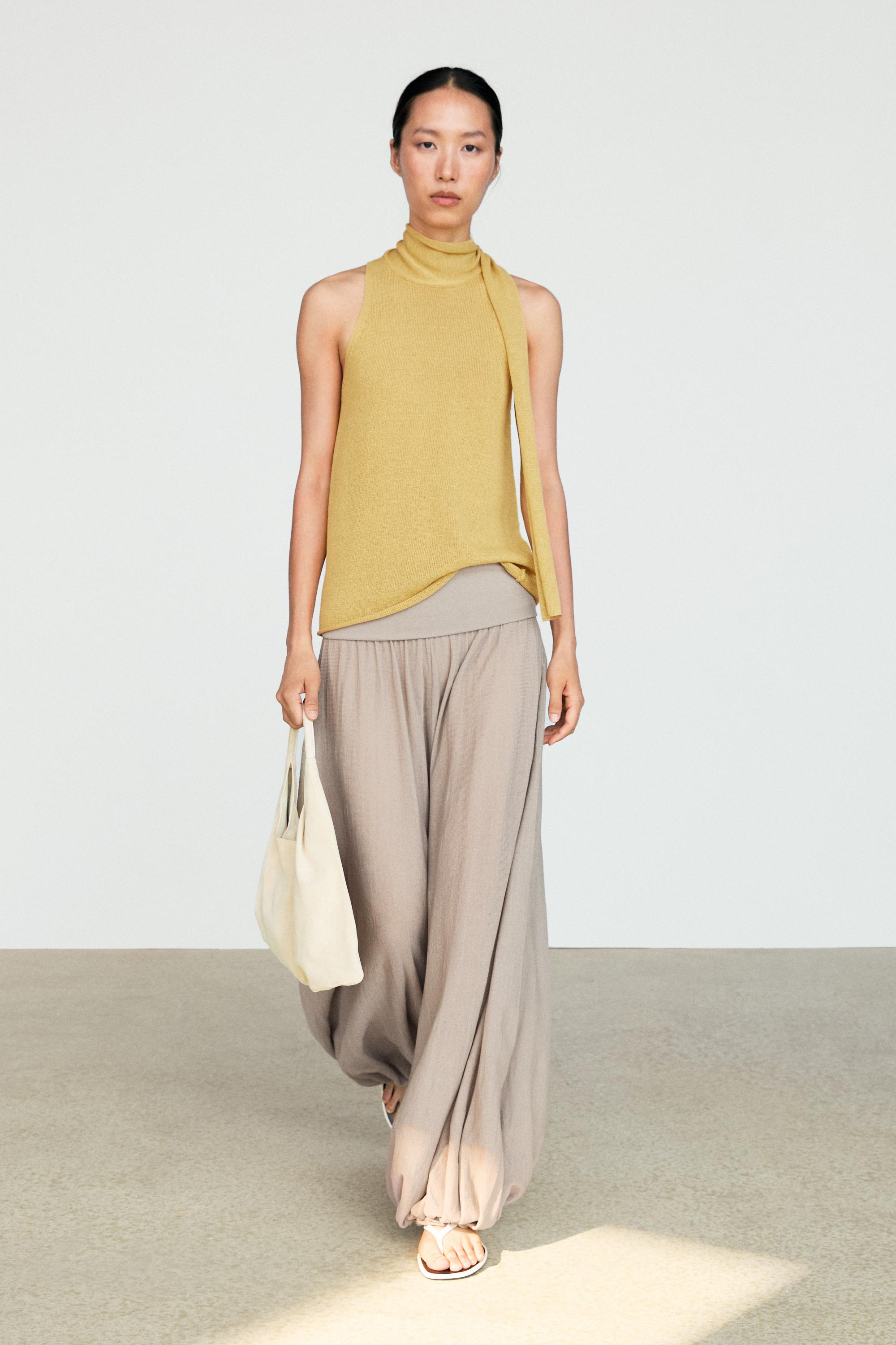 Linen blend halter top with tie detail — LIME