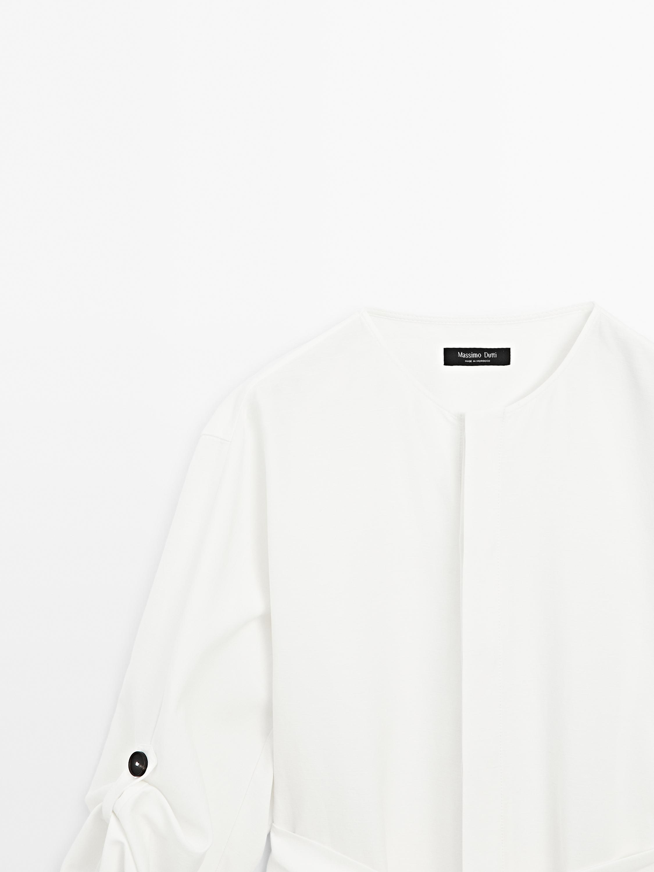 Shirt dress with contrast buttons