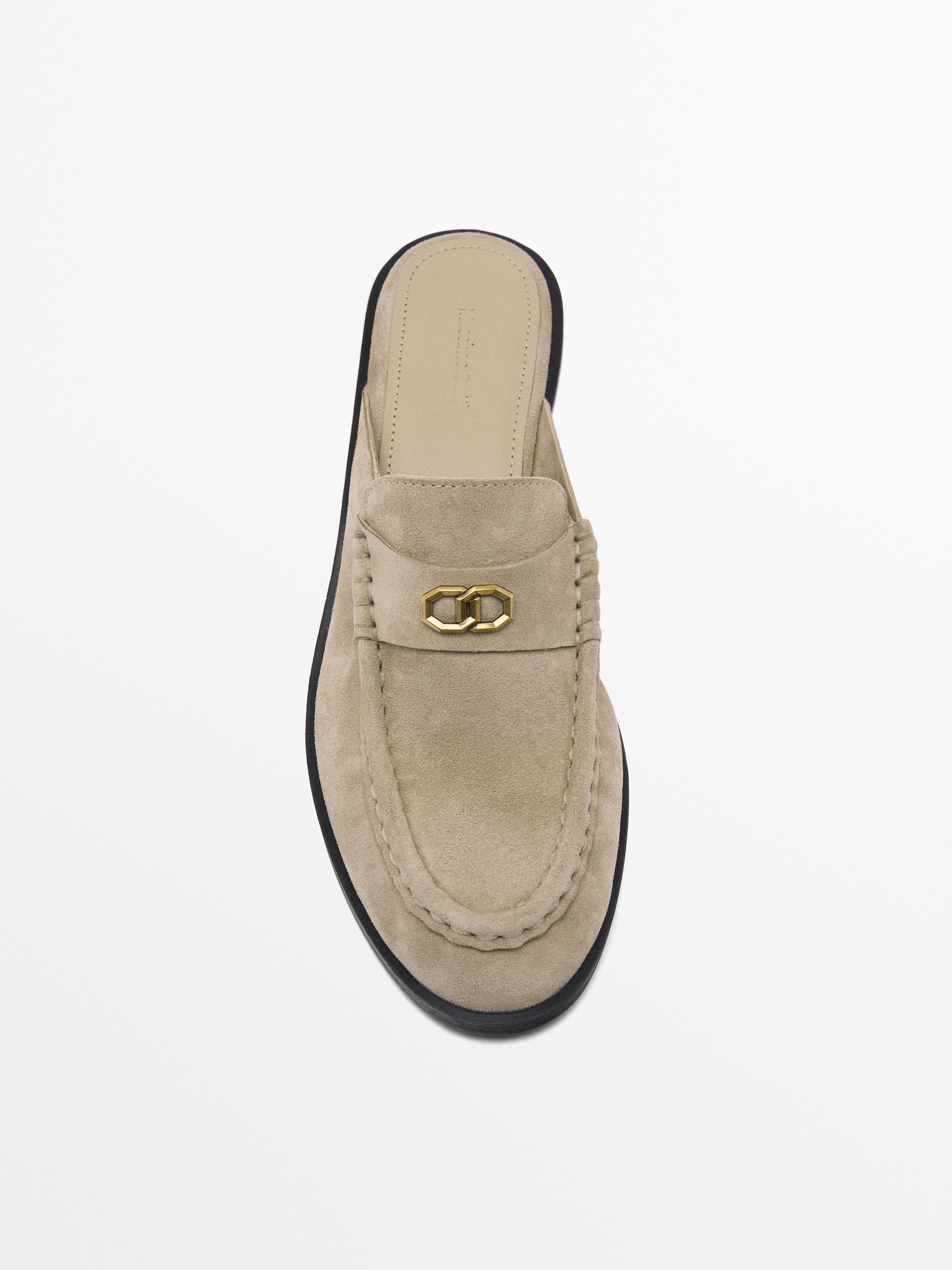 Mules avec élément métallique