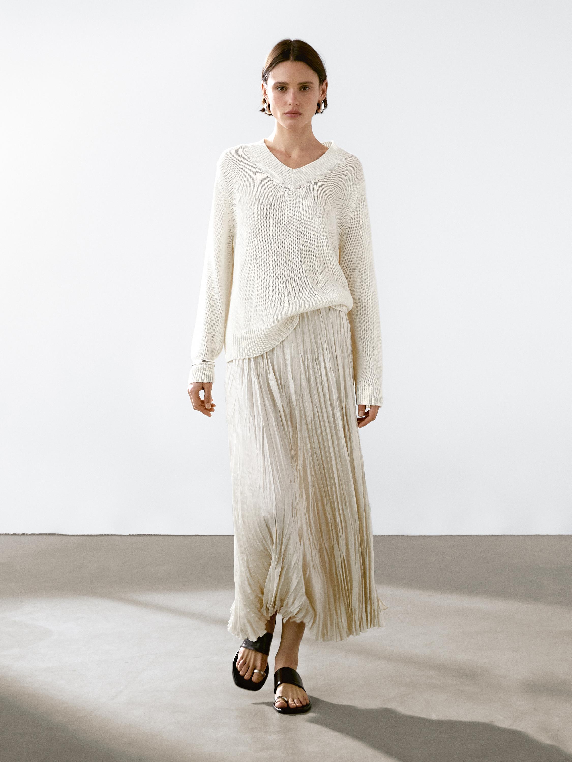 Pull col V coton mélangé · Cru · Pulls Massimo Dutti