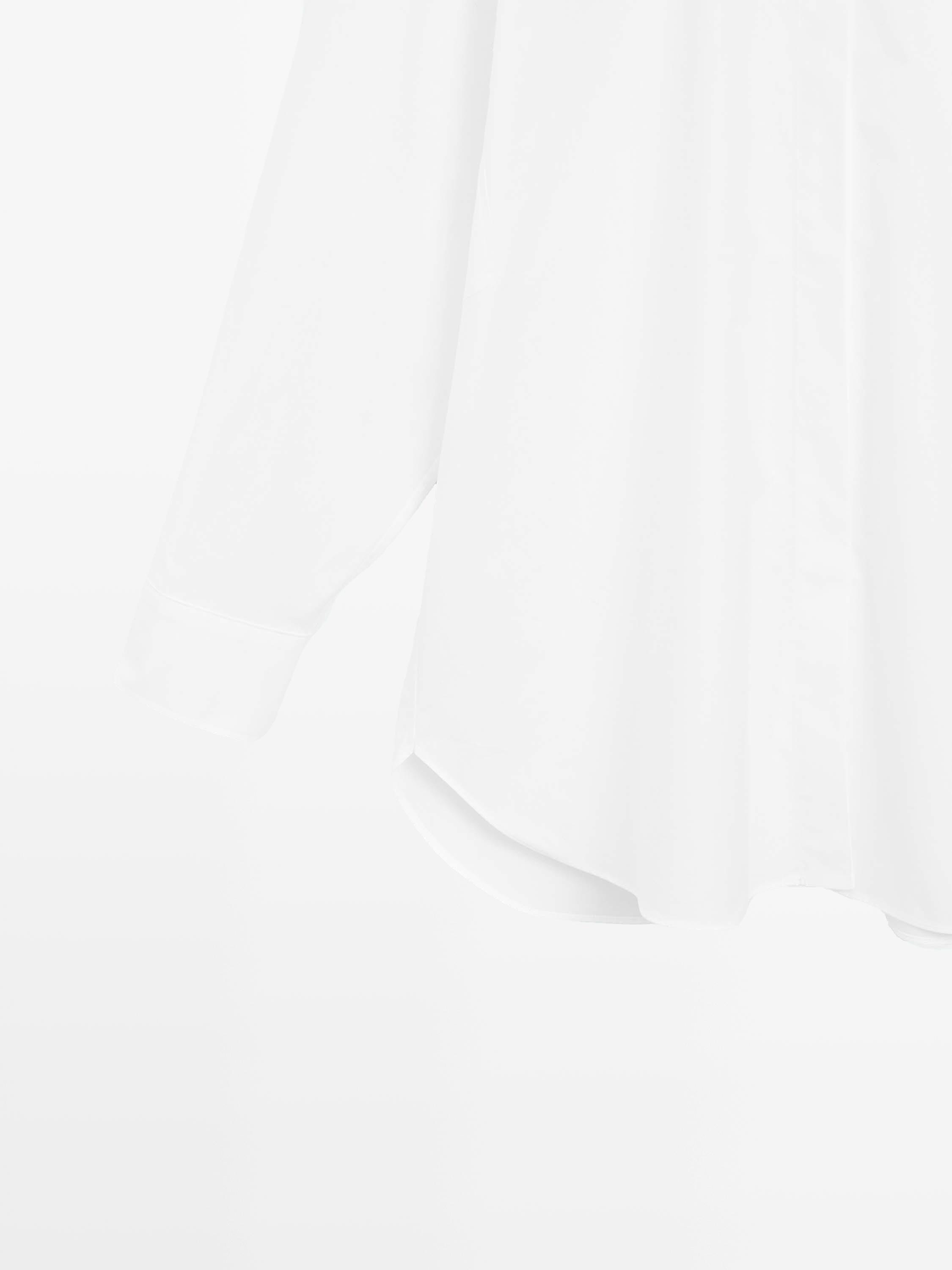100% cotton shirt with seam details
